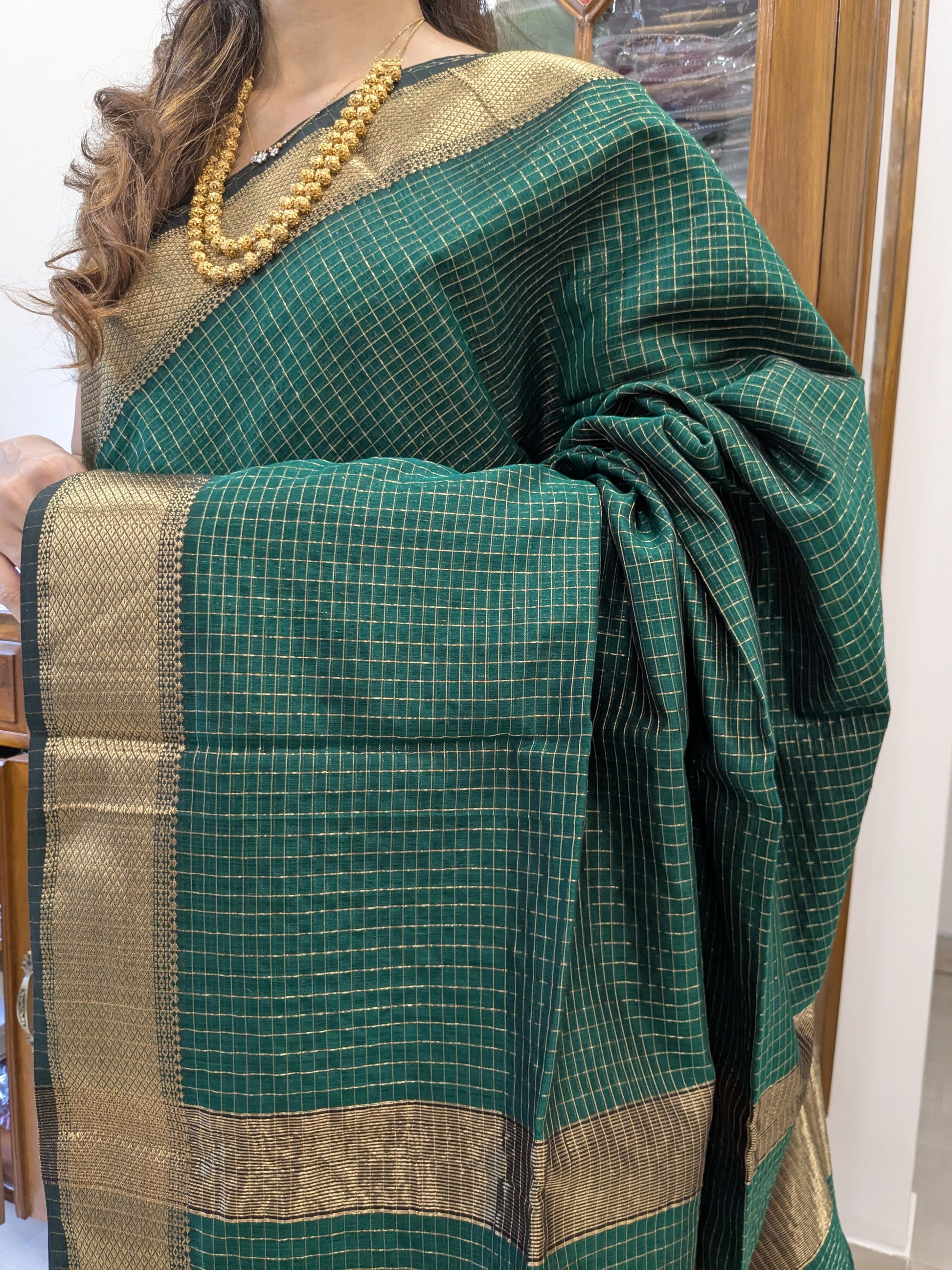Bottle Green Maheshwari Handloom Saree