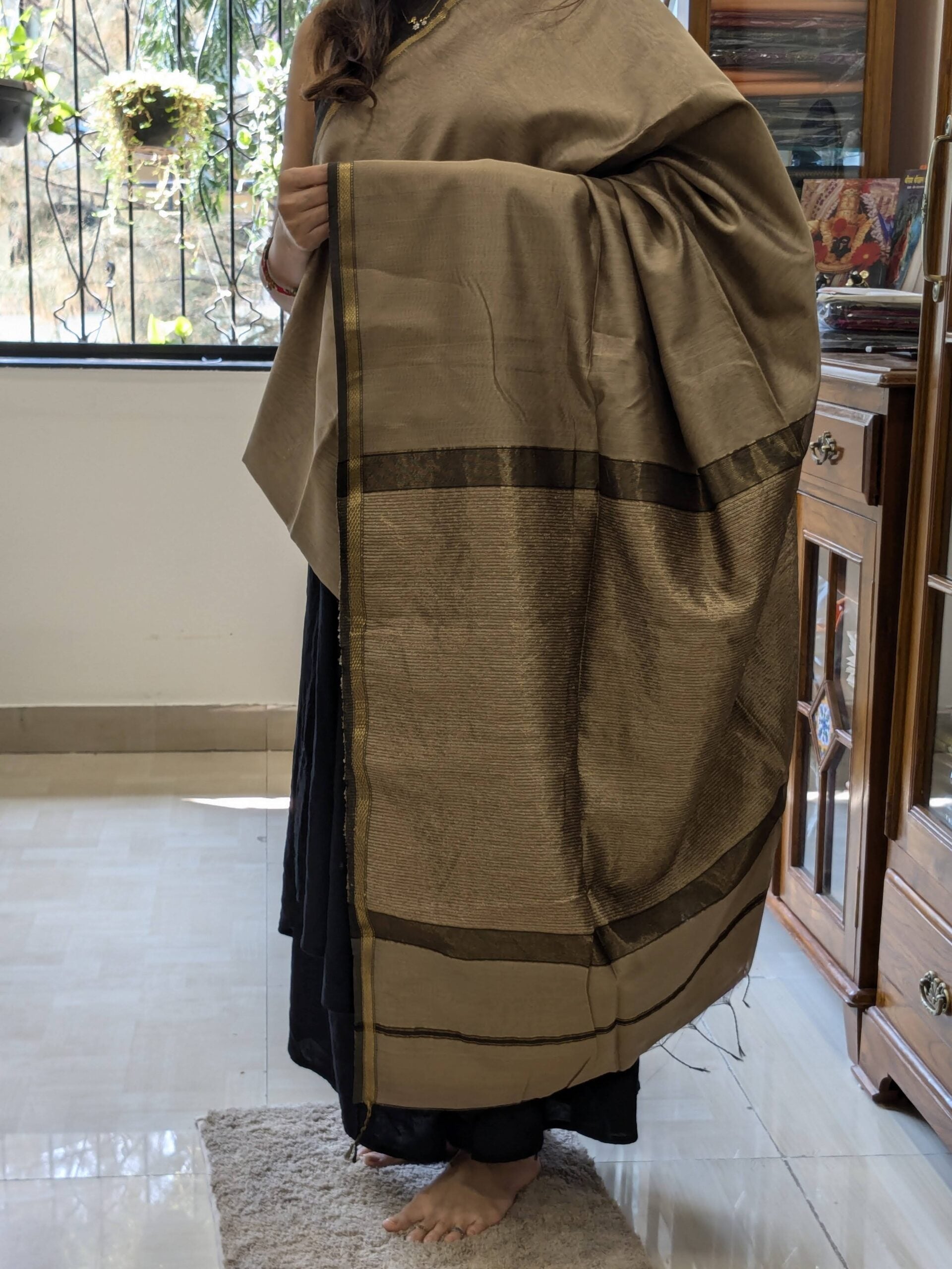 Maheshwari Beige Handloom Saree