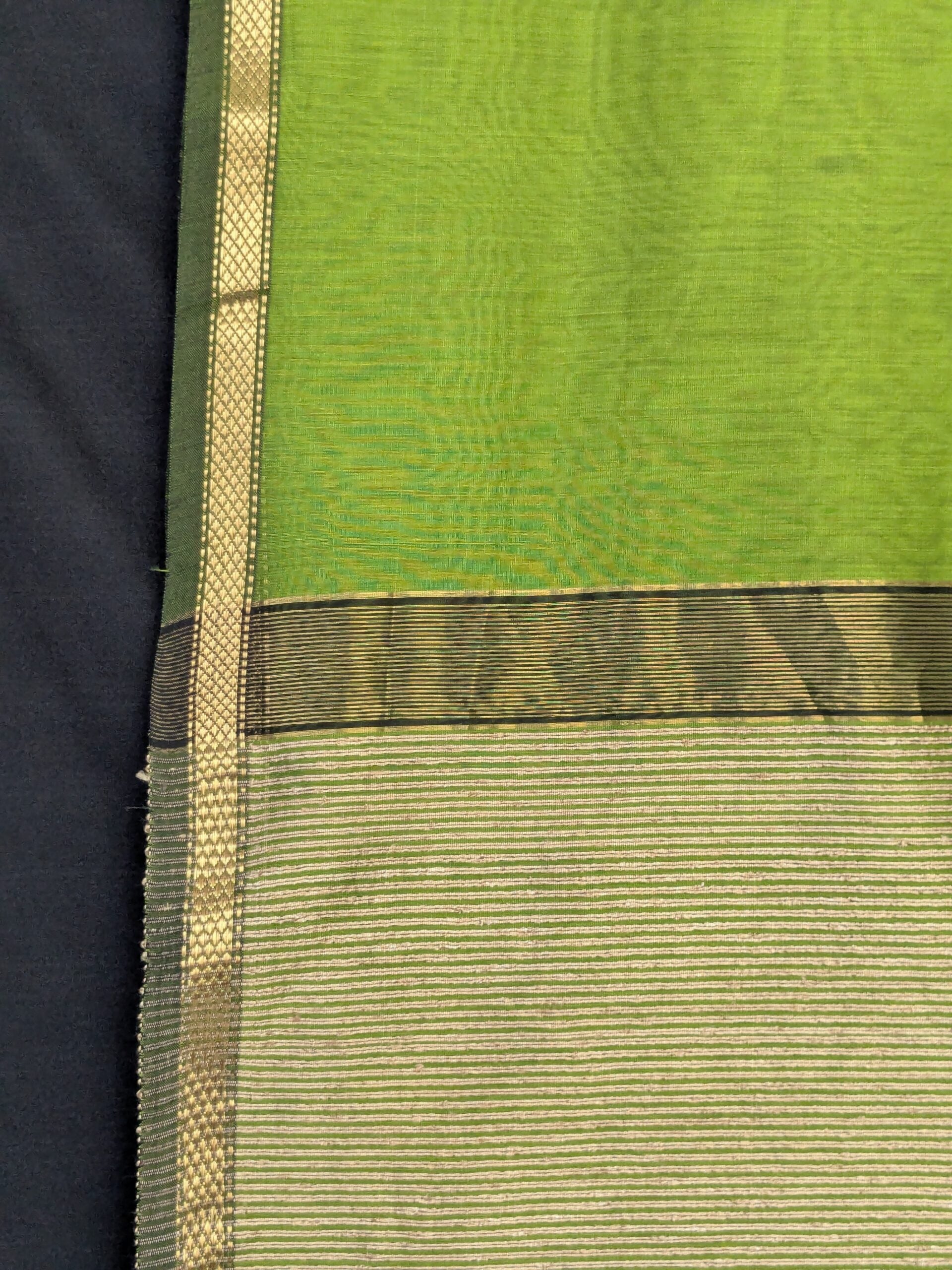 Handloom Maheshwari Mehandi Green Saree