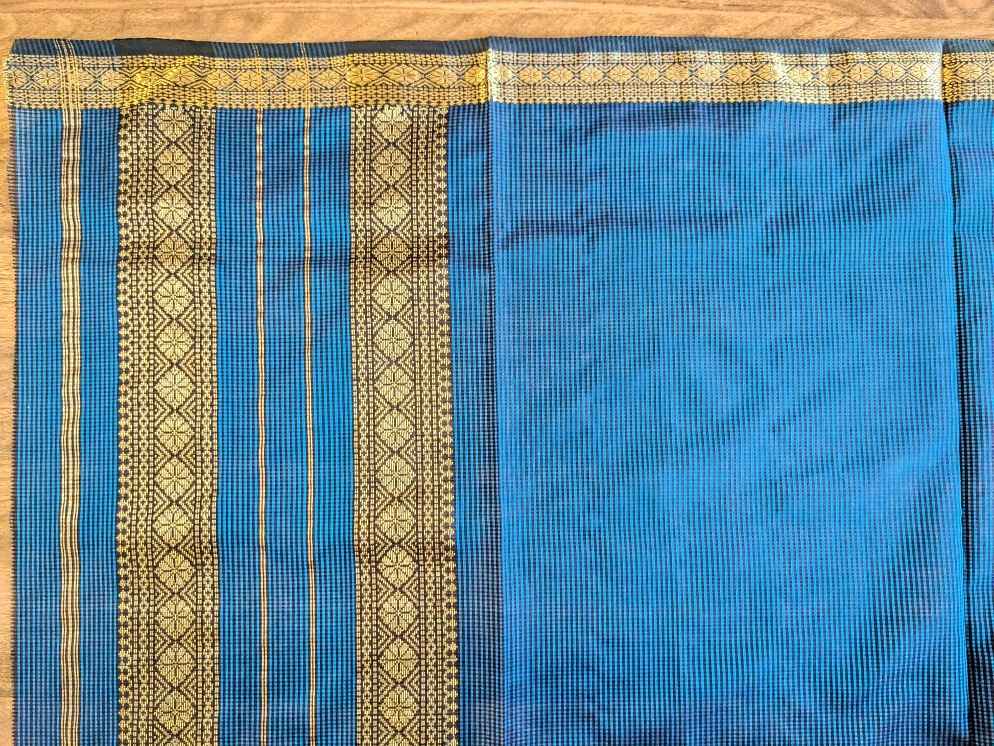Garbh Reshmi Rama Blue Maheshwari Saree