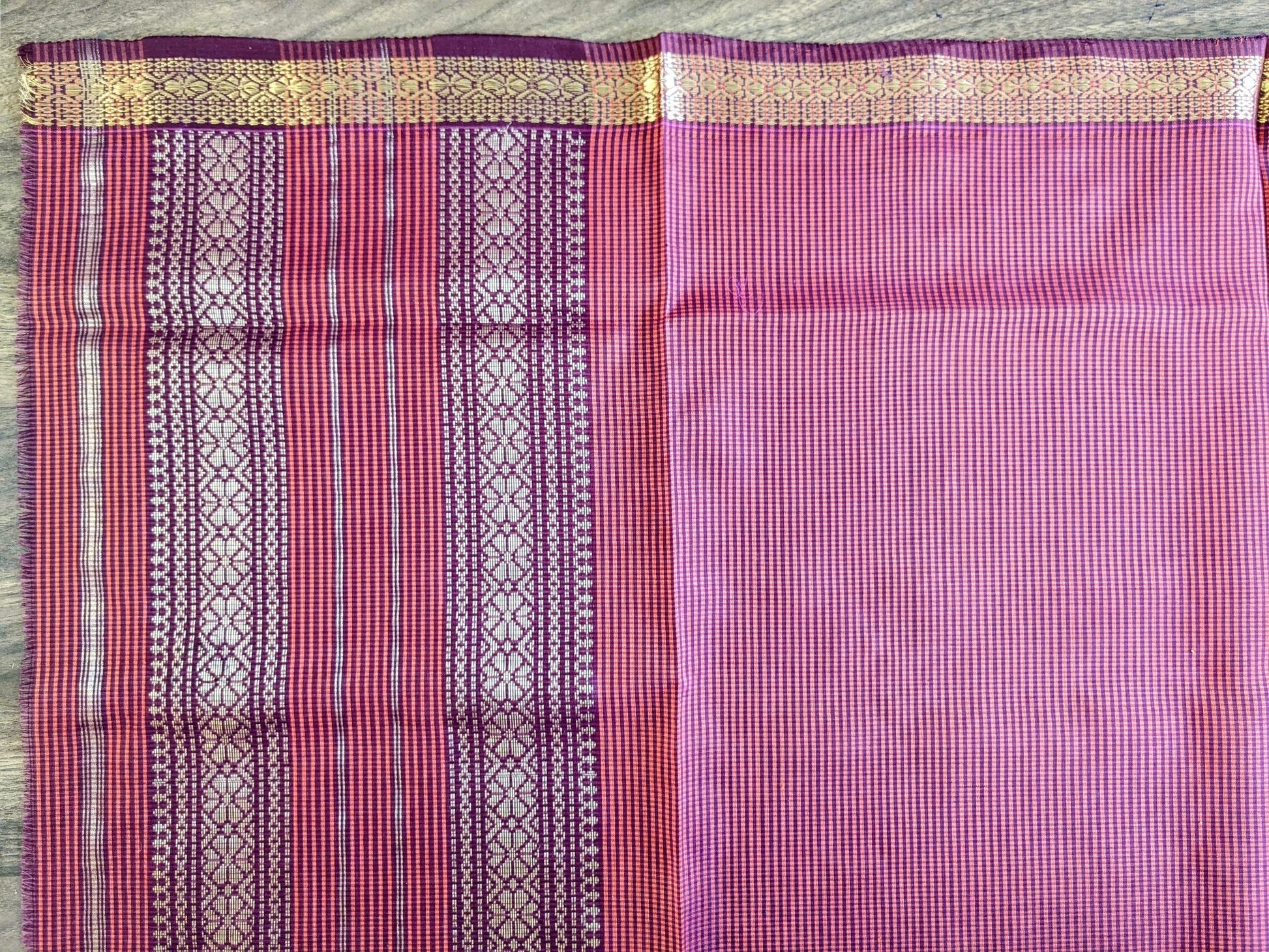 Garbh Reshmi Red Orange Maheshwari Saree
