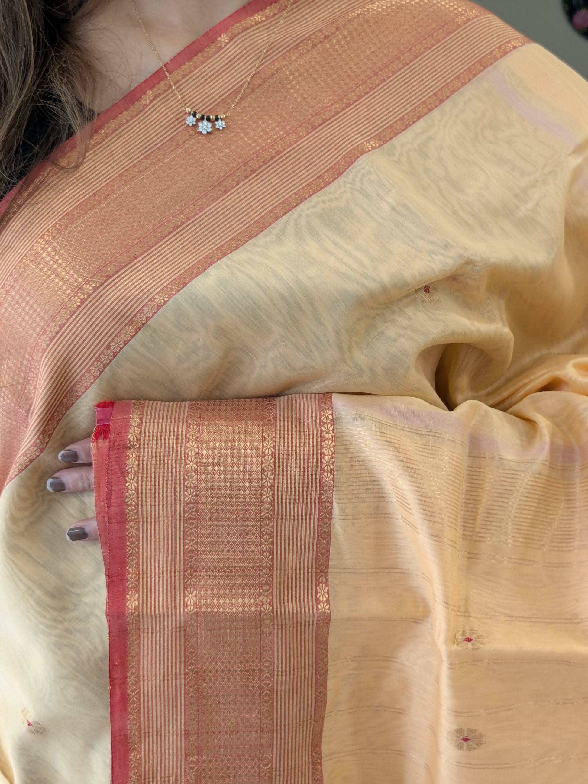 Maheshwari Silk Cotton Peach Meena Butti Saree