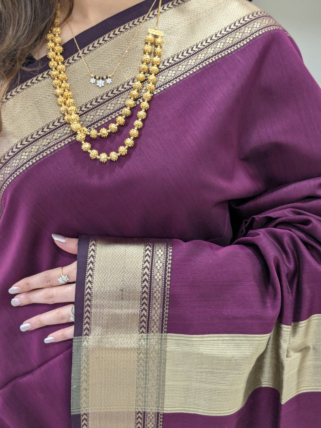 Maheshwari Wine Saree with Golden Resham Border
