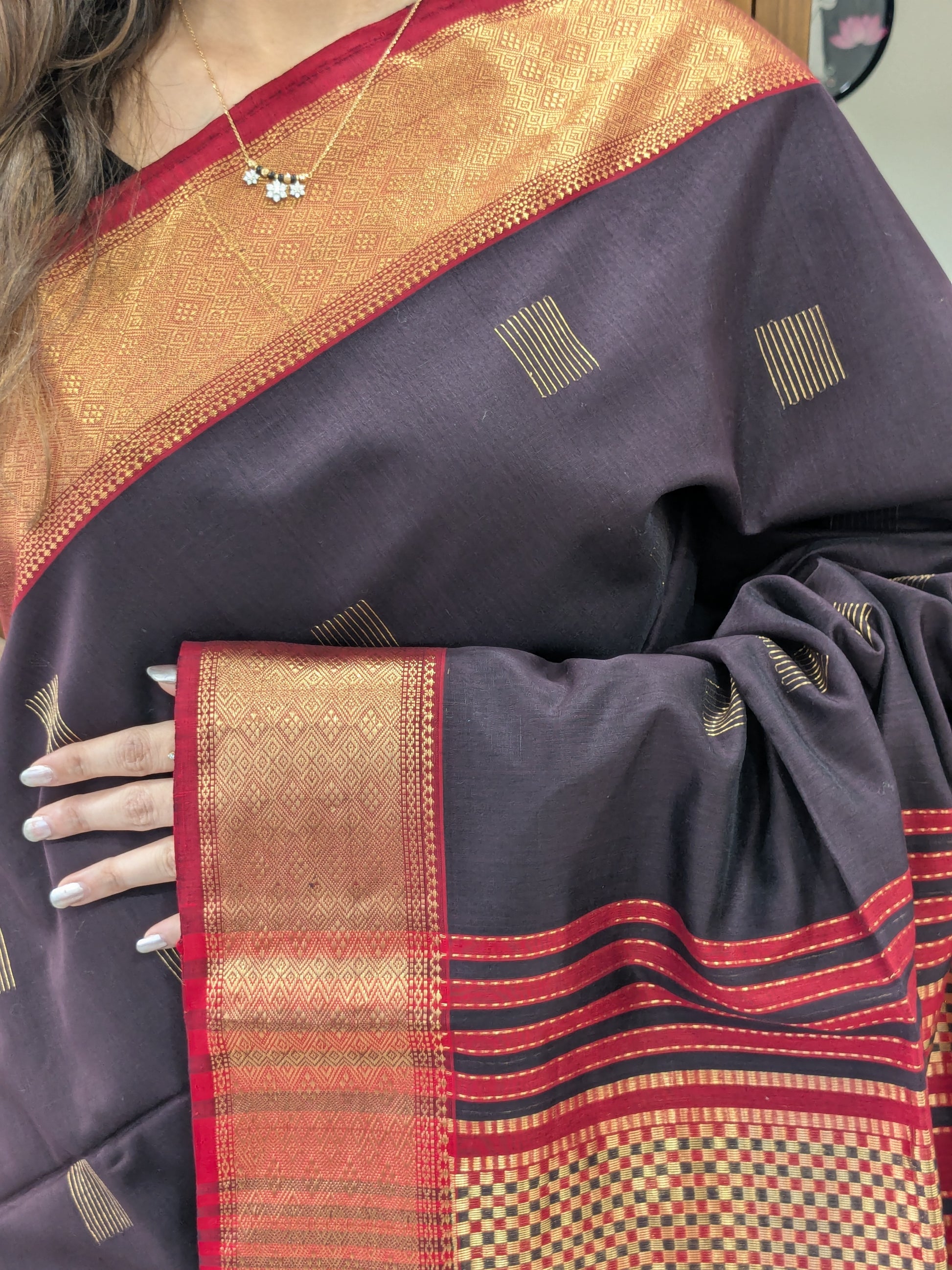 Maheshwari Coke Red Handloom Saree