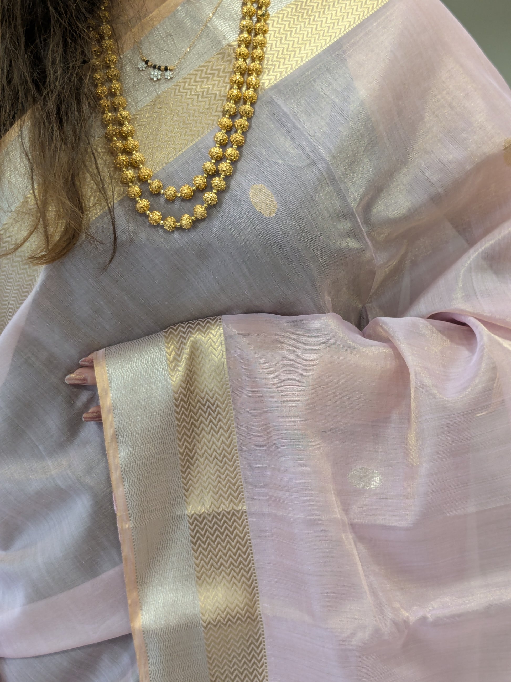 Mauve Silk Tissue Maheshwari Saree with Silver-Gold Buttis