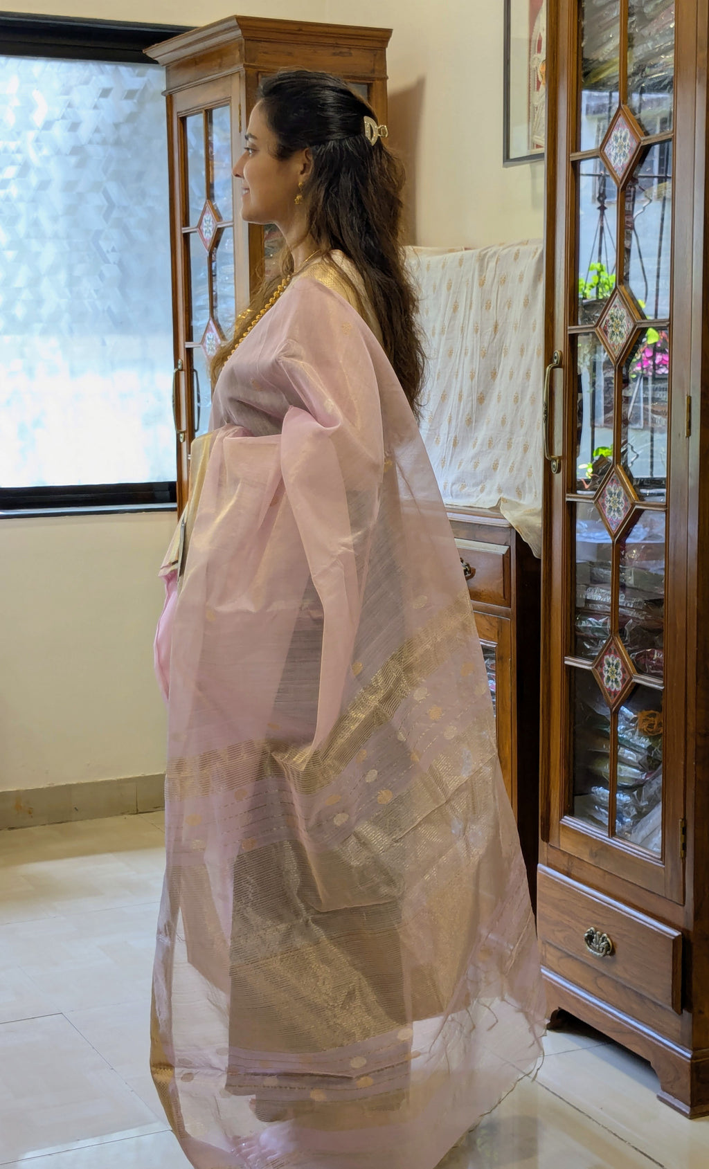 Mauve Silk Tissue Maheshwari Saree with Silver-Gold Buttis