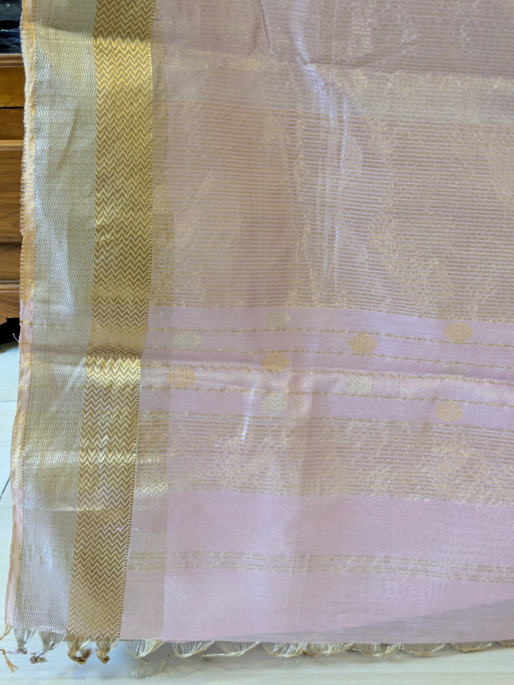 Mauve Silk Tissue Maheshwari Saree with Silver-Gold Buttis