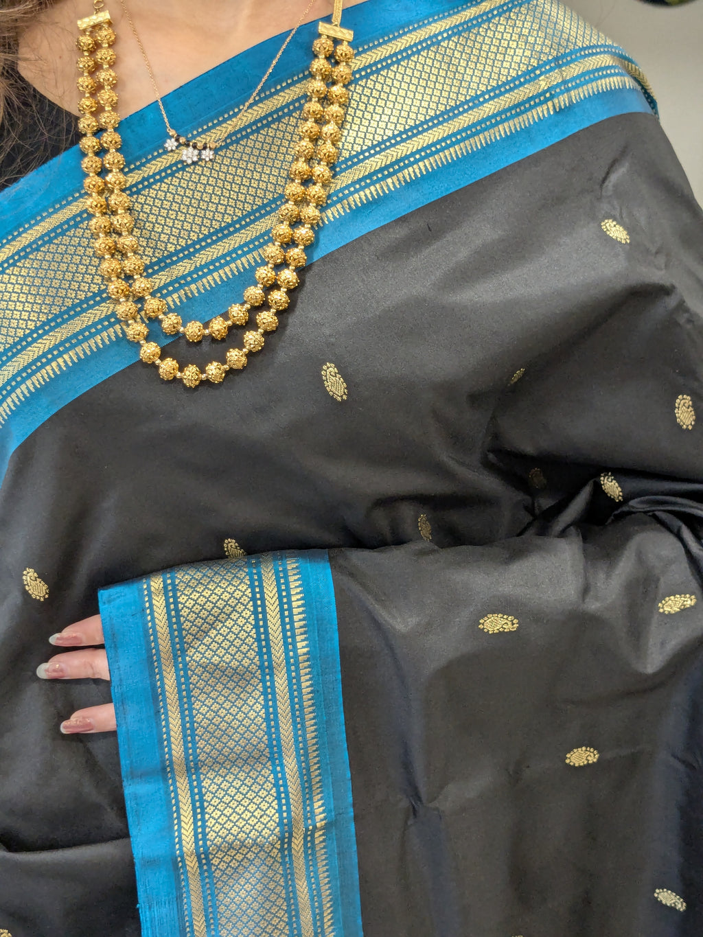 Black Pure Silk Double Padar Paithani Saree with 14 Peacocks