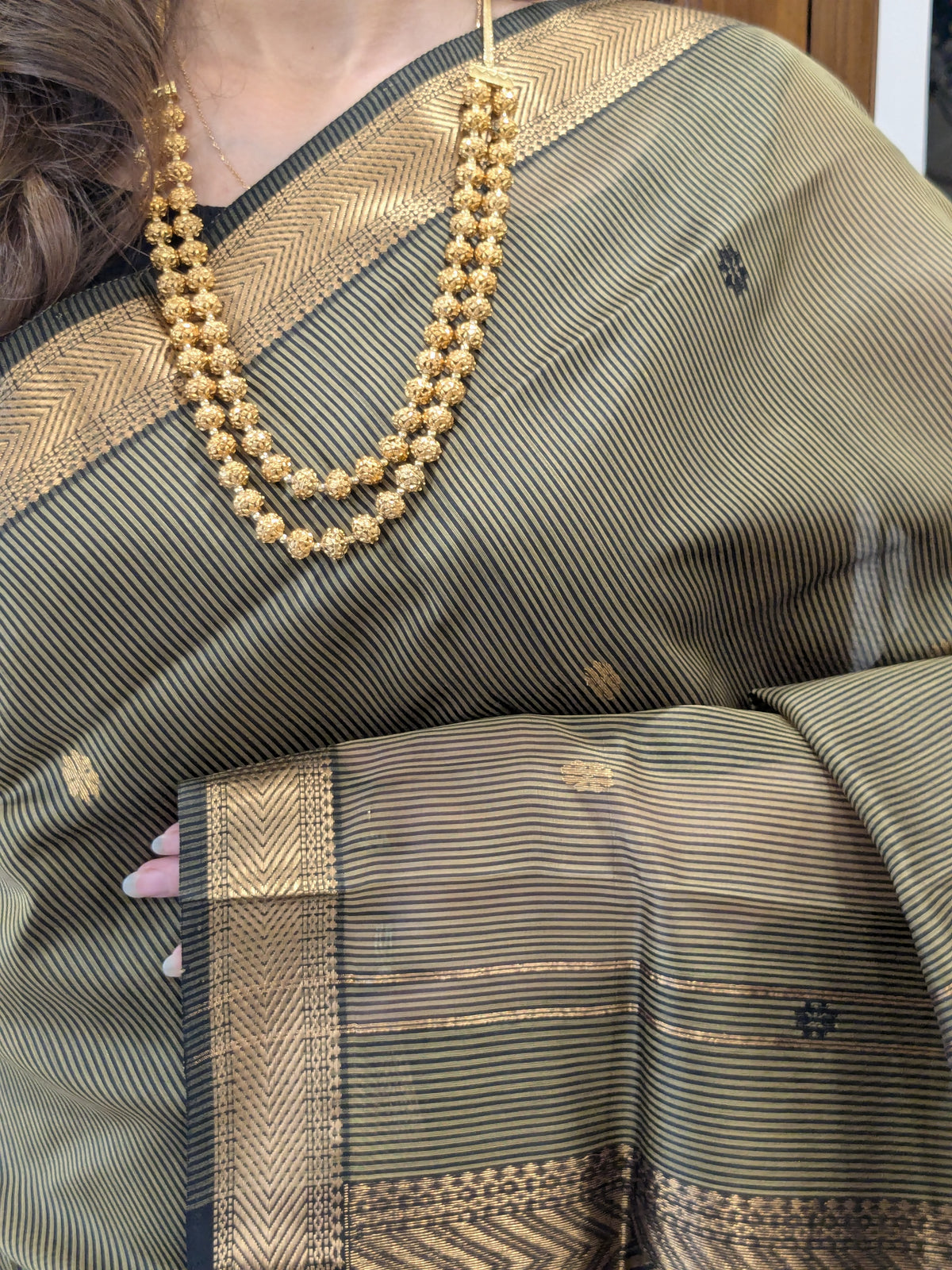Garbh Reshmi with Butti Mehendi Green Maheshwari Handloom Saree