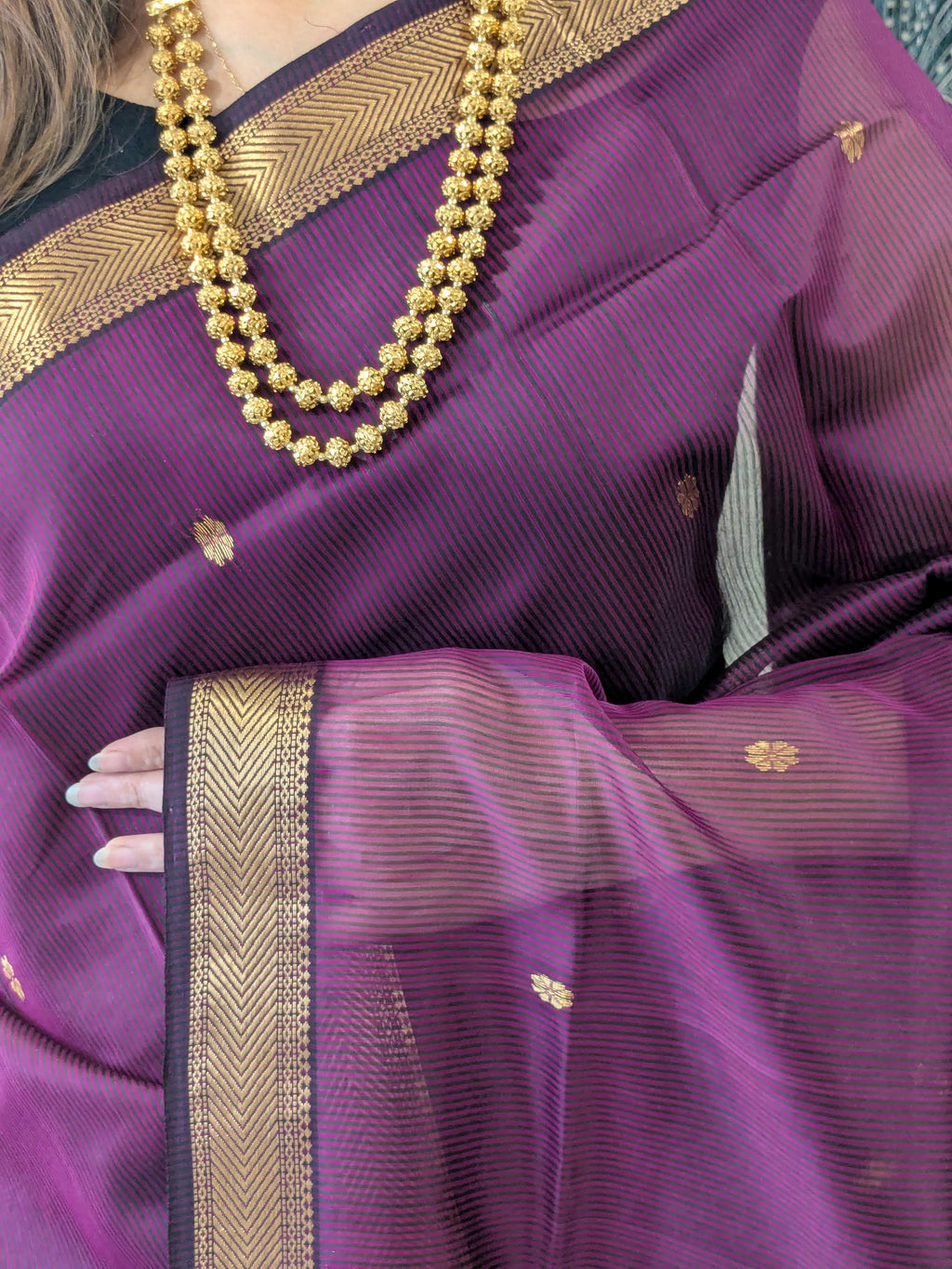 Garbh Reshmi with Butti Wine Maheshwari Handloom Saree