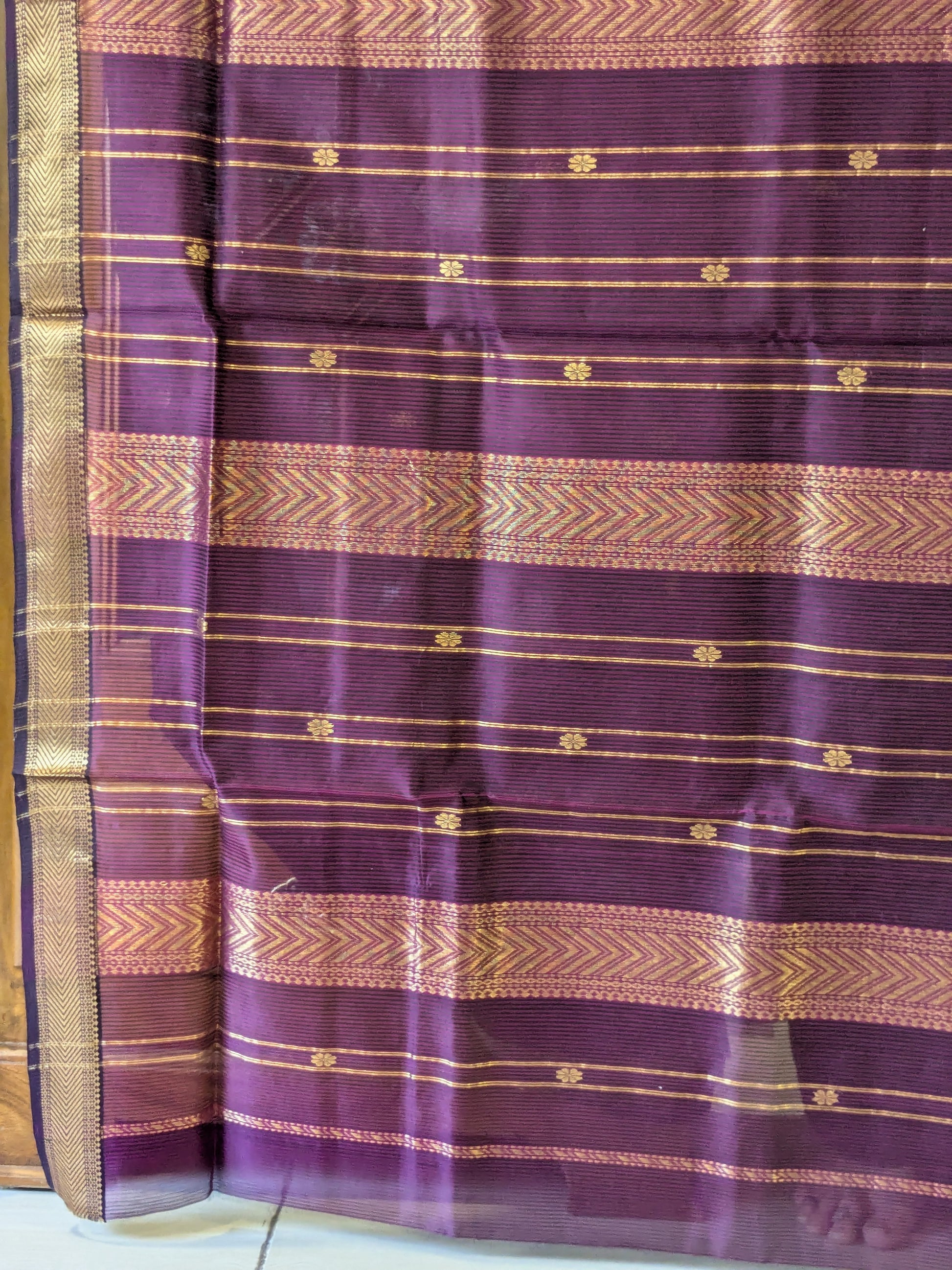 Garbh Reshmi with Butti Wine Maheshwari Handloom Saree