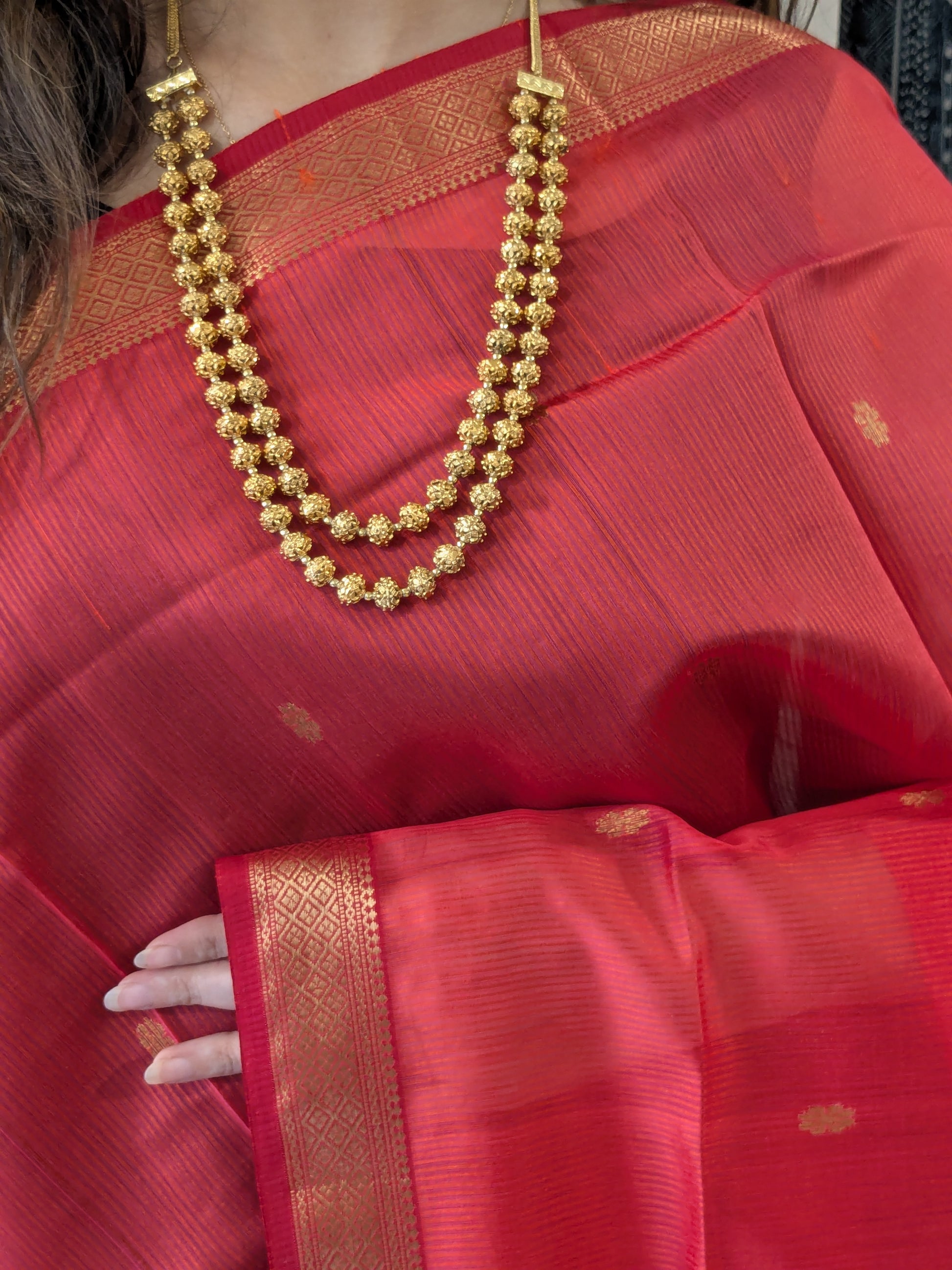 Garbh Reshmi with Butti Red Maheshwari Handloom Saree