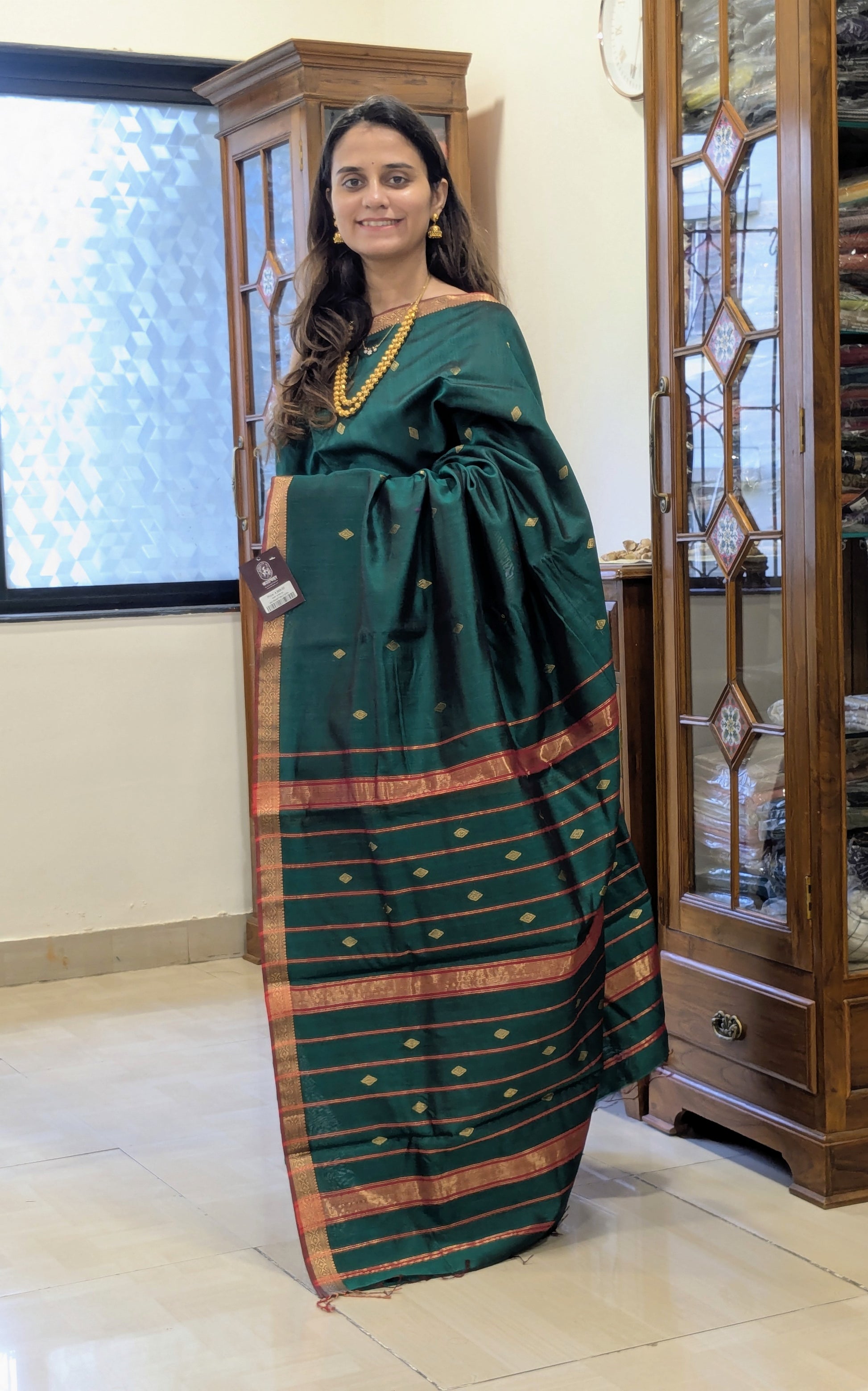 Green Maheshwari Silk Cotton Saree with Buttidar Pallu