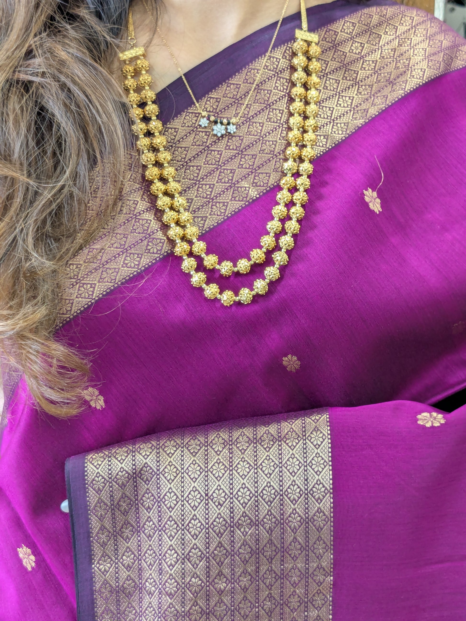 Magenta Maheshwari Silk Cotton Saree with Heavy Pallu