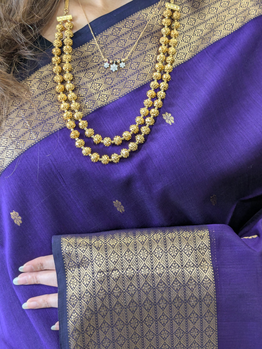 Purple Maheshwari Silk Cotton Saree with Heavy Pallu