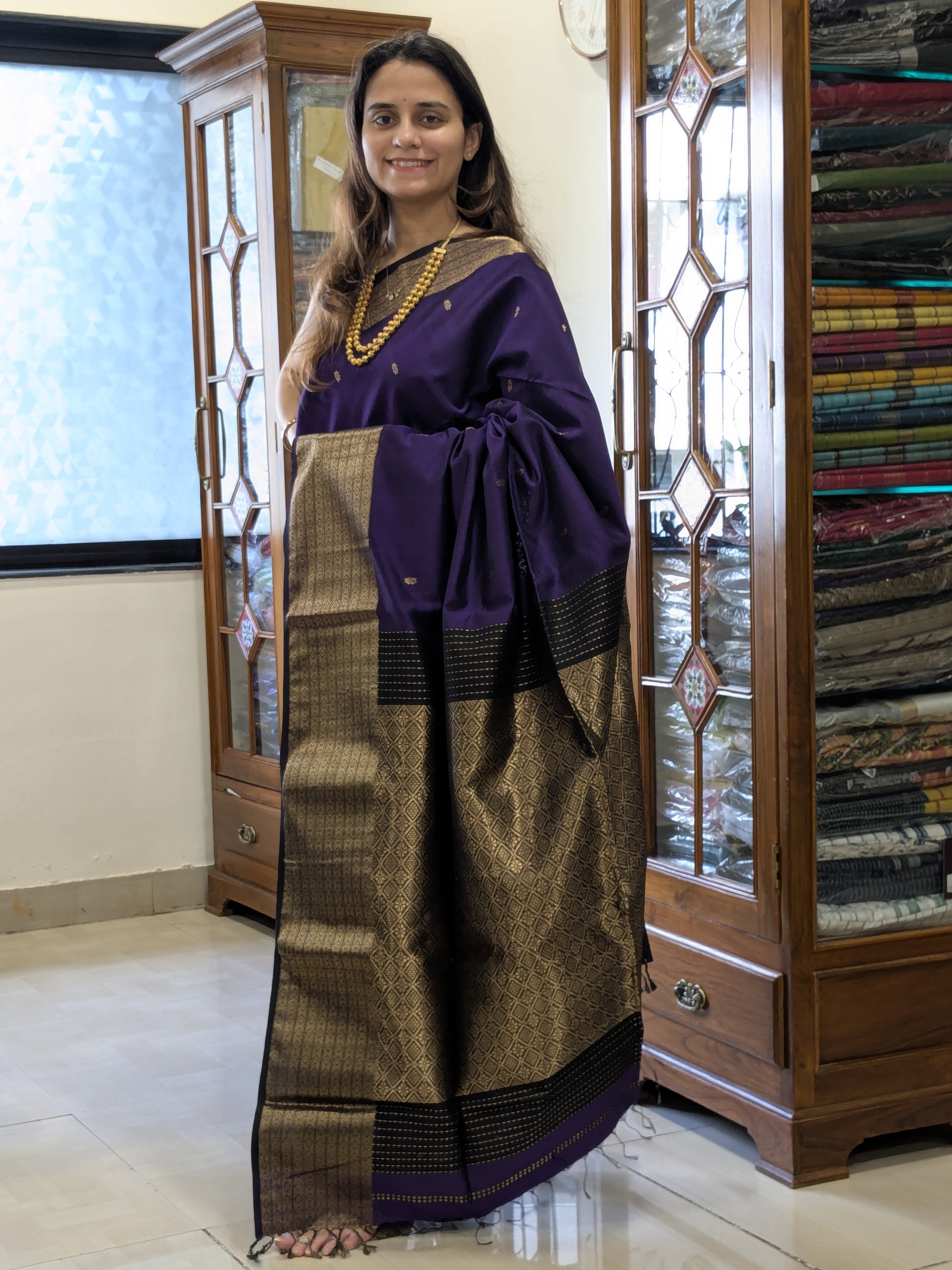Purple Maheshwari Silk Cotton Saree with Heavy Pallu