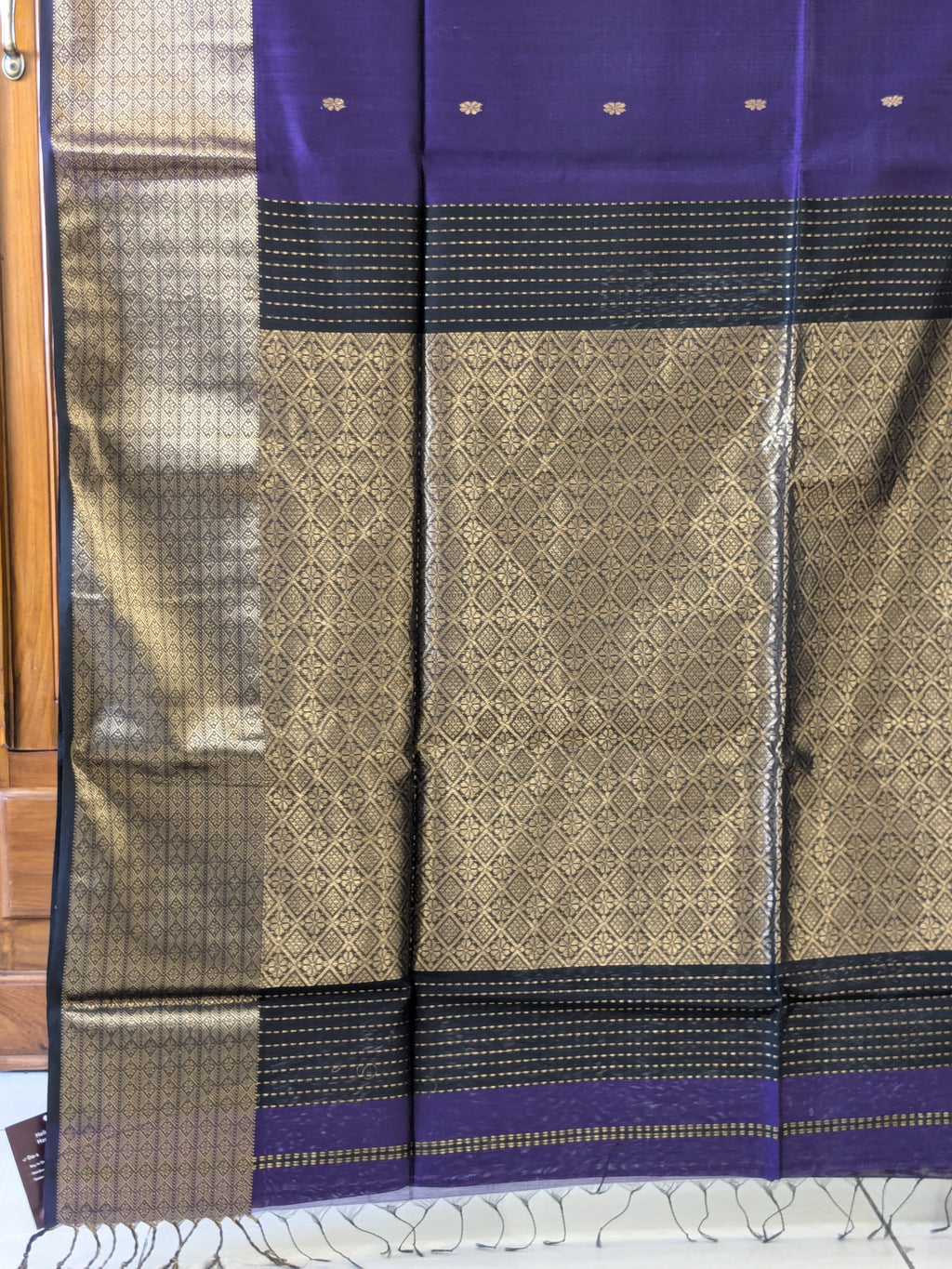 Purple Maheshwari Silk Cotton Saree with Heavy Pallu