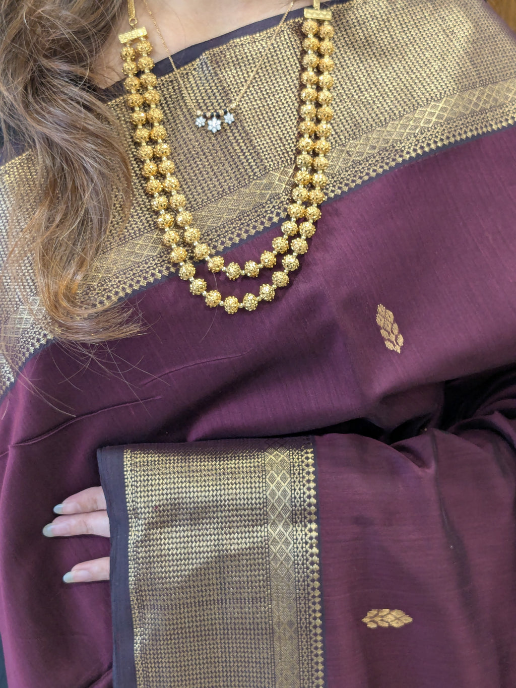 Brown Maheshwari Silk Cotton Saree with Heavy Pallu
