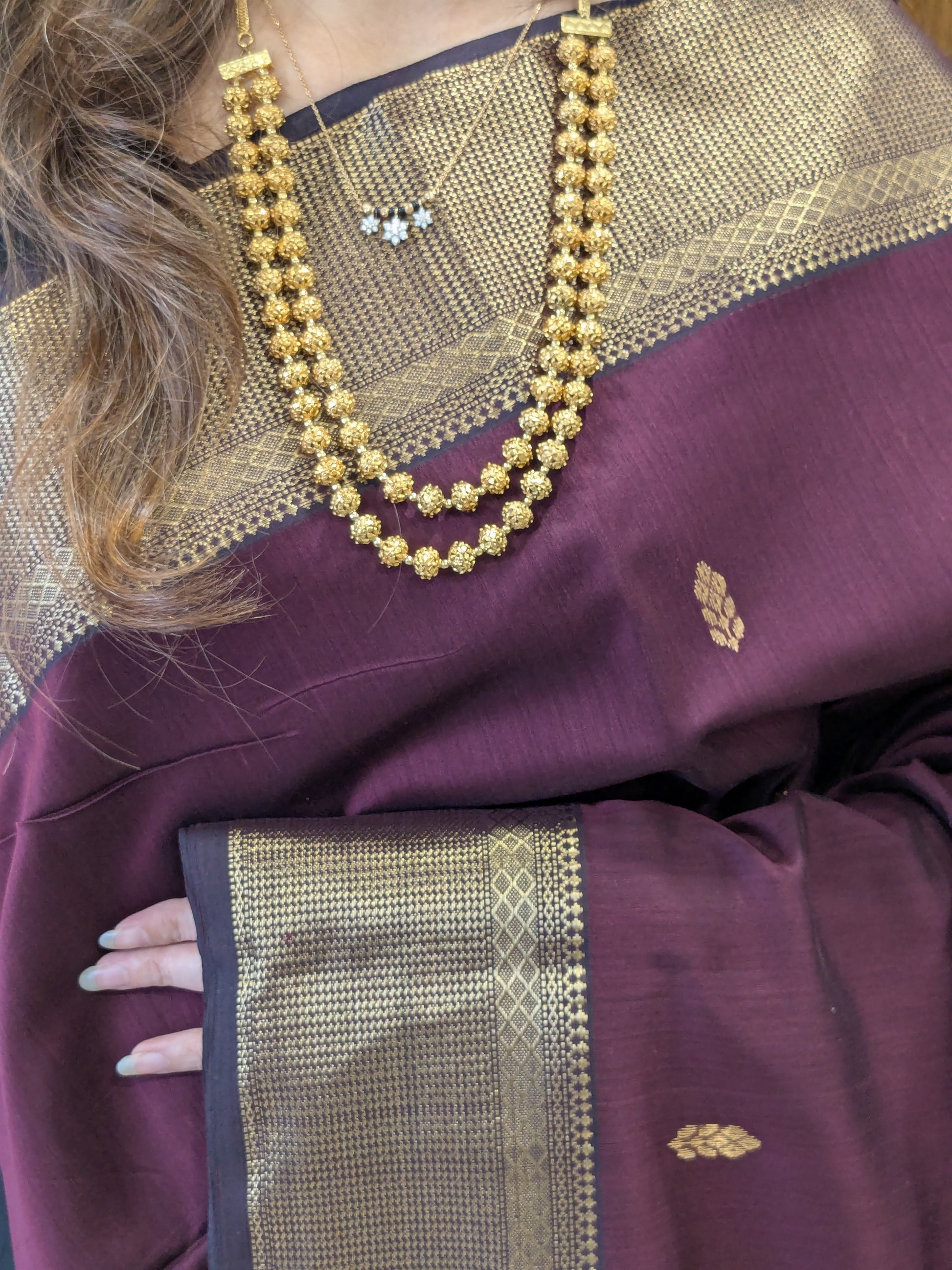 Brown Maheshwari Silk Cotton Saree with Heavy Pallu