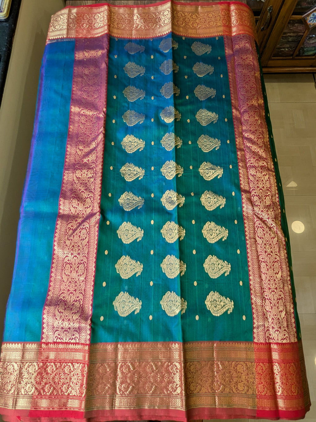 Handloom Green Blue Pure Silk Chanderi Saree with Intricate Heavy Pallu