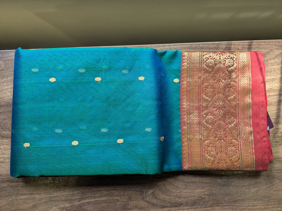 Handloom Green Blue Pure Silk Chanderi Saree with Intricate Heavy Pallu