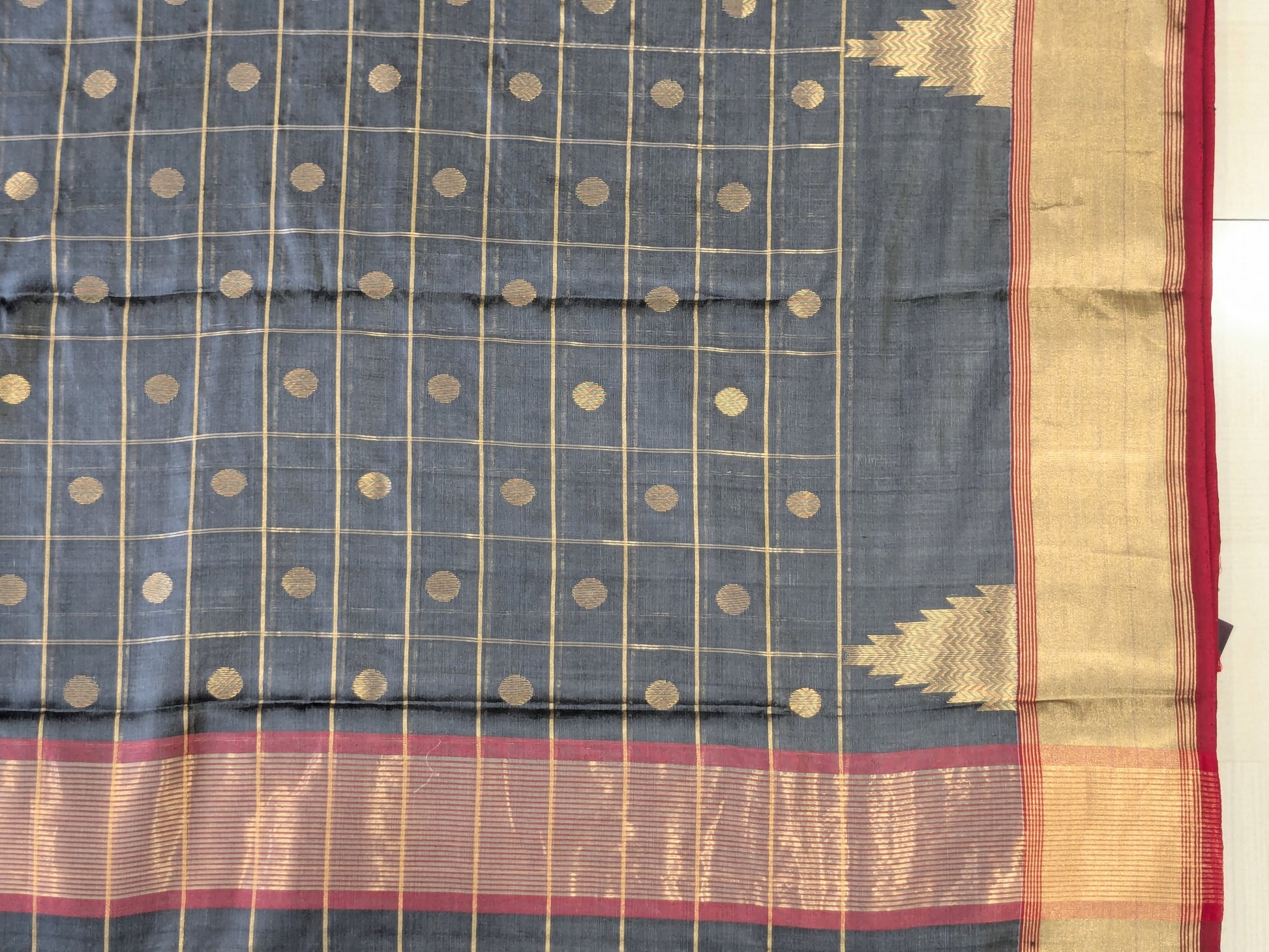 Handloom Grey Chanderi Silk Saree with Checks