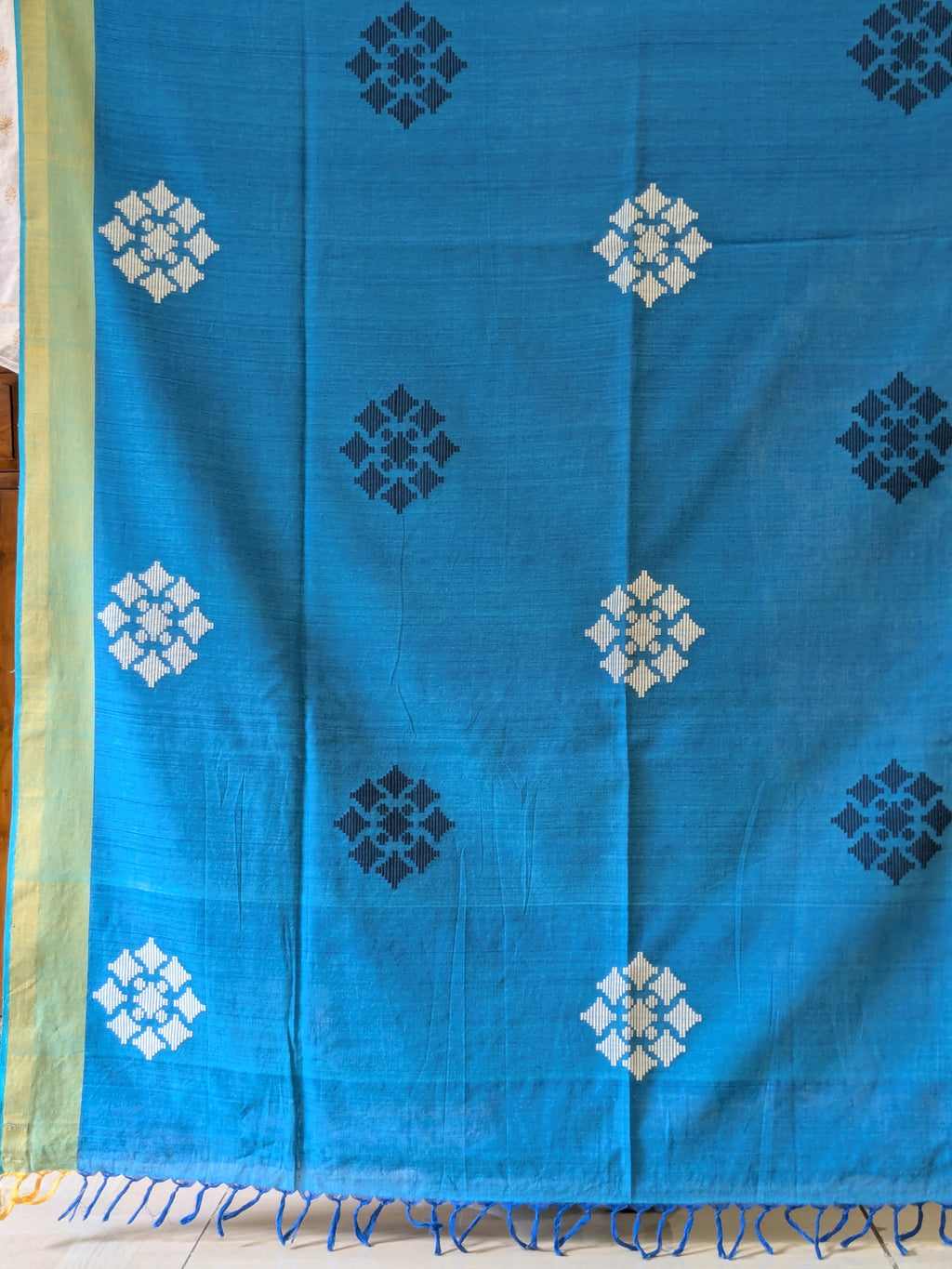 Bawan Buti Blue Cotton Saree