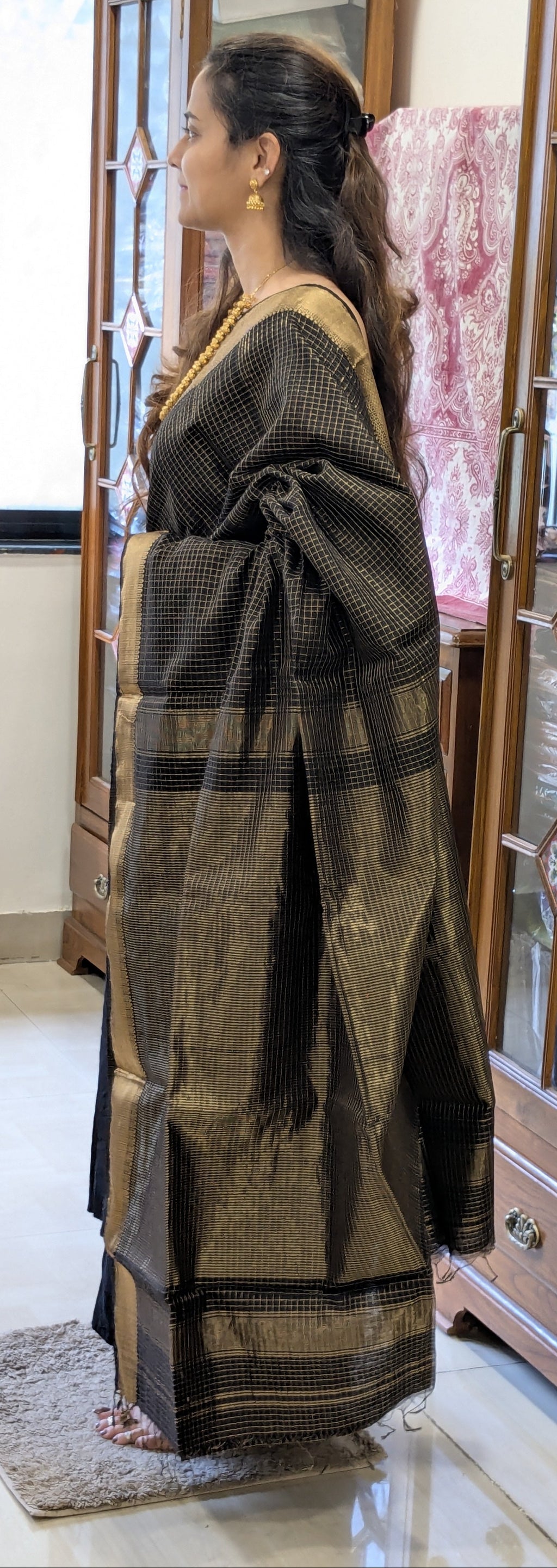 Maheshwari Handloom Black Zari Saree