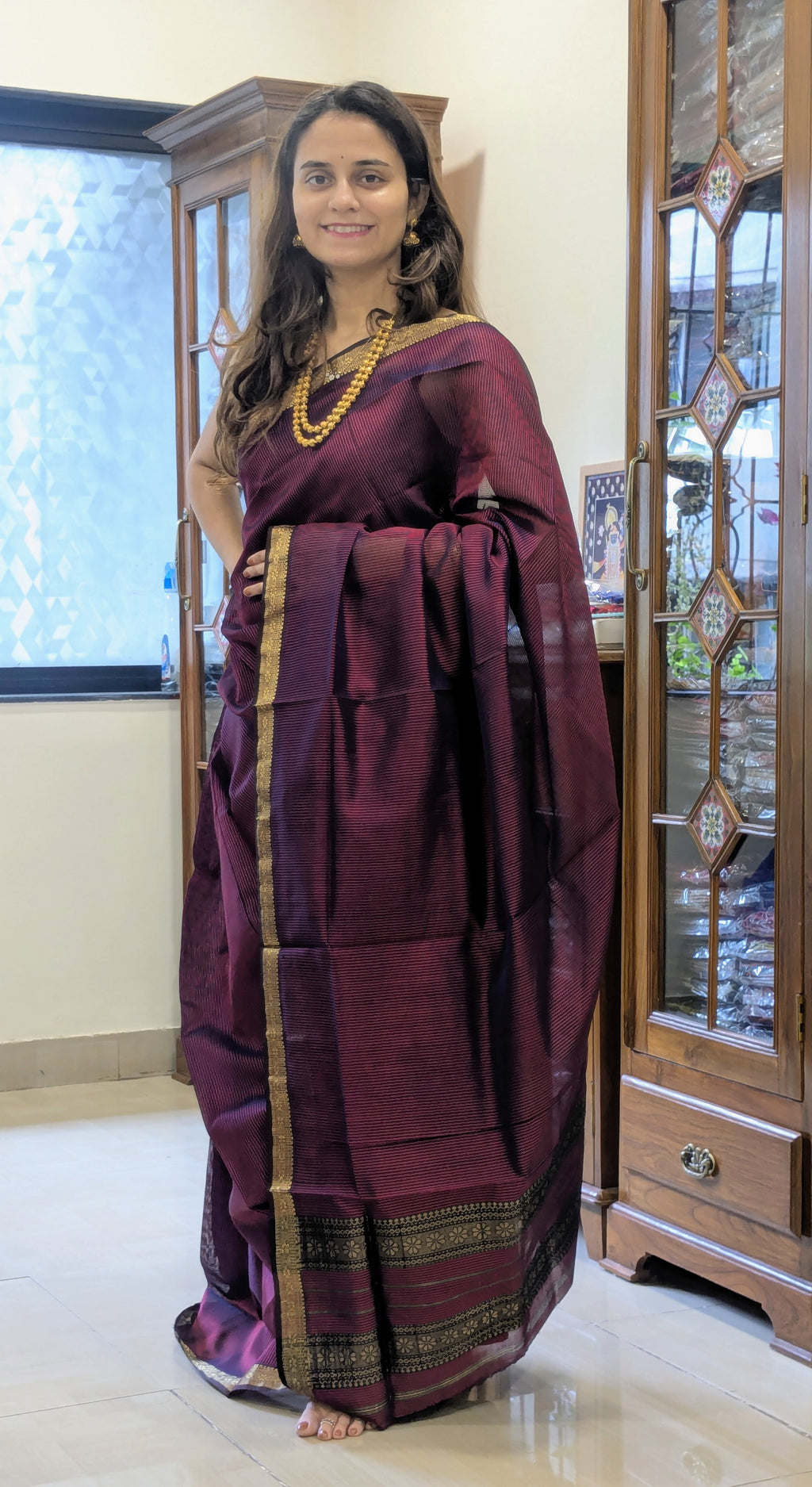 Garbh Reshmi Red and Black Maheshwari Saree