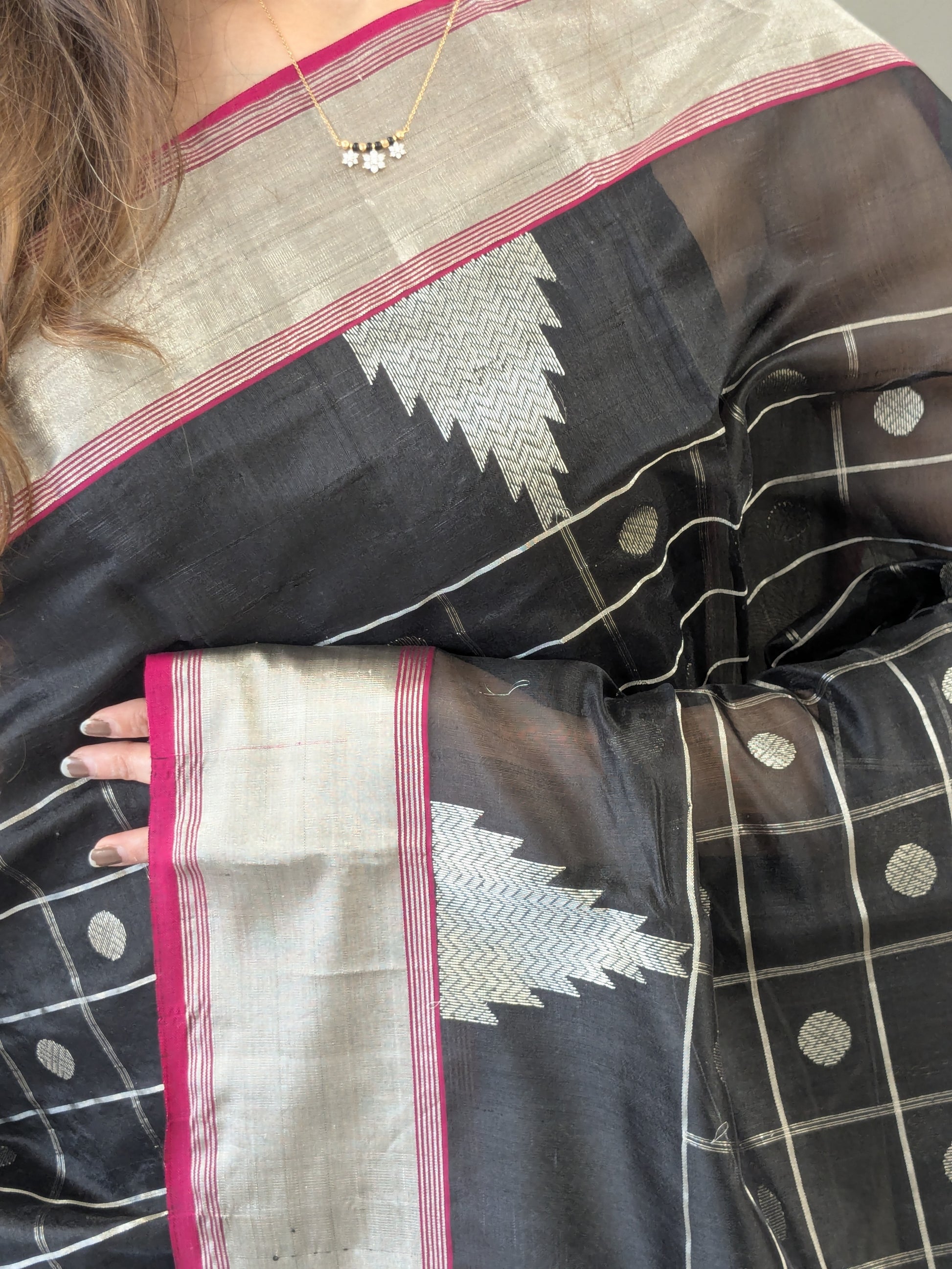 Handloom Black Chanderi Checks Saree