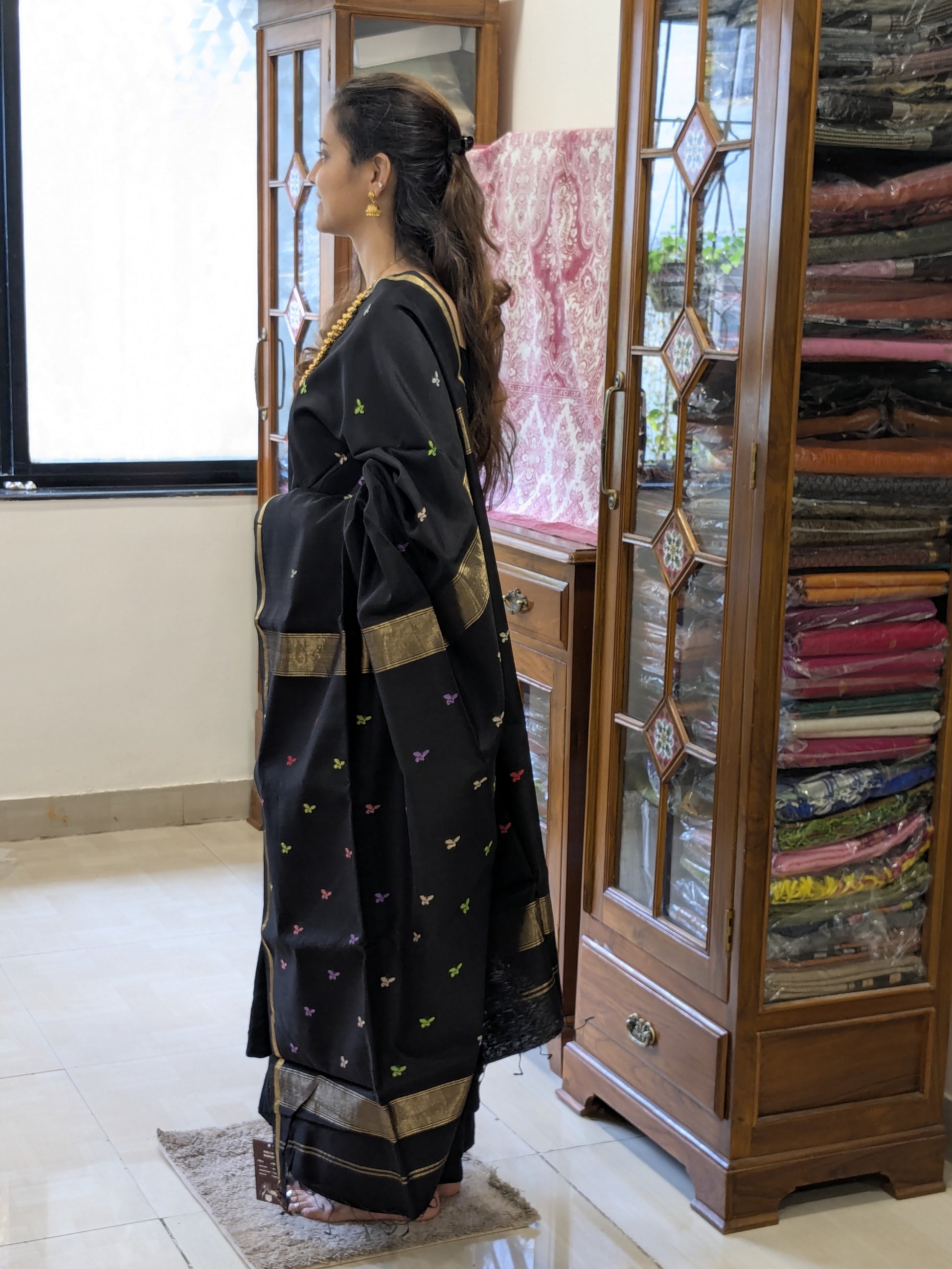 Maheshwari Handloom Silk Cotton Black Sari