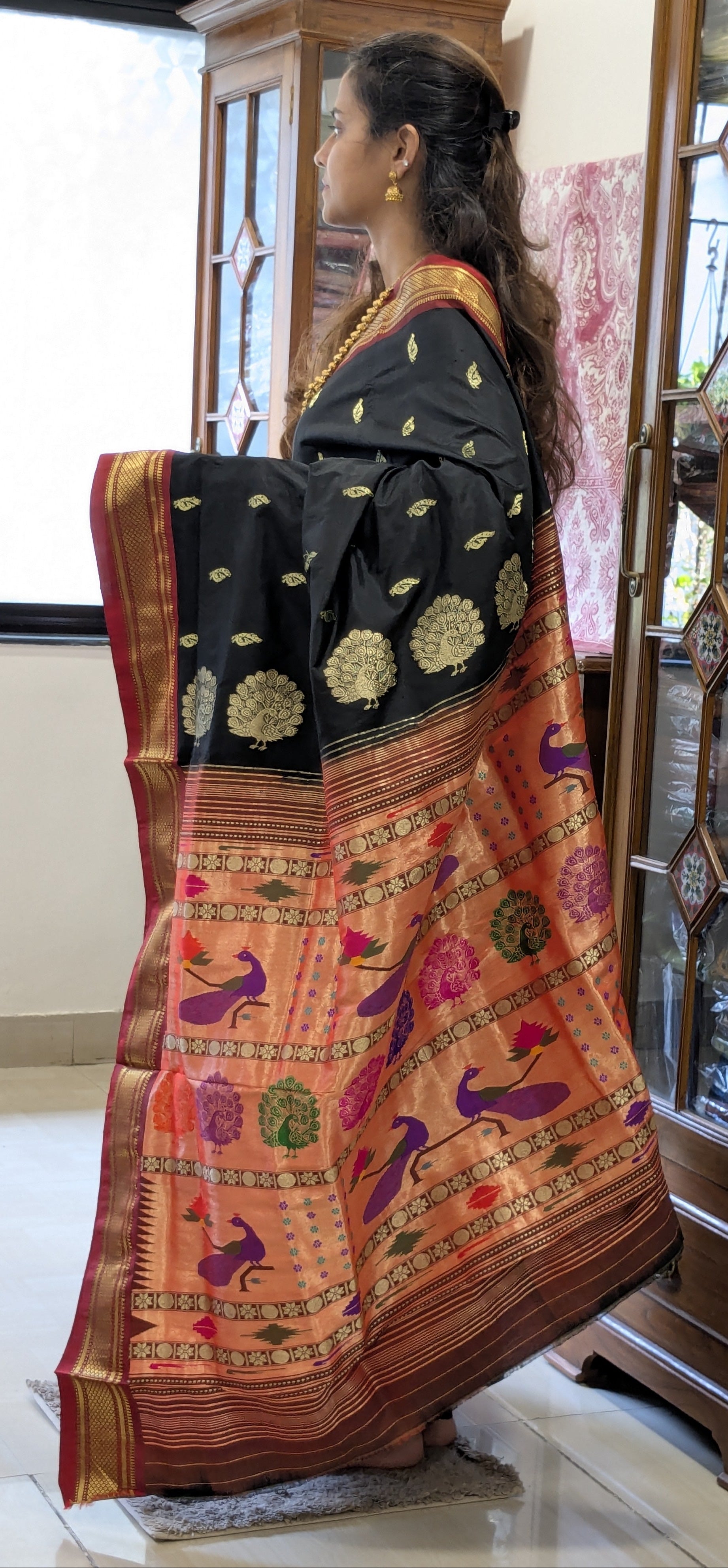 Maharashtrian Black Handloom Paithani Saree
