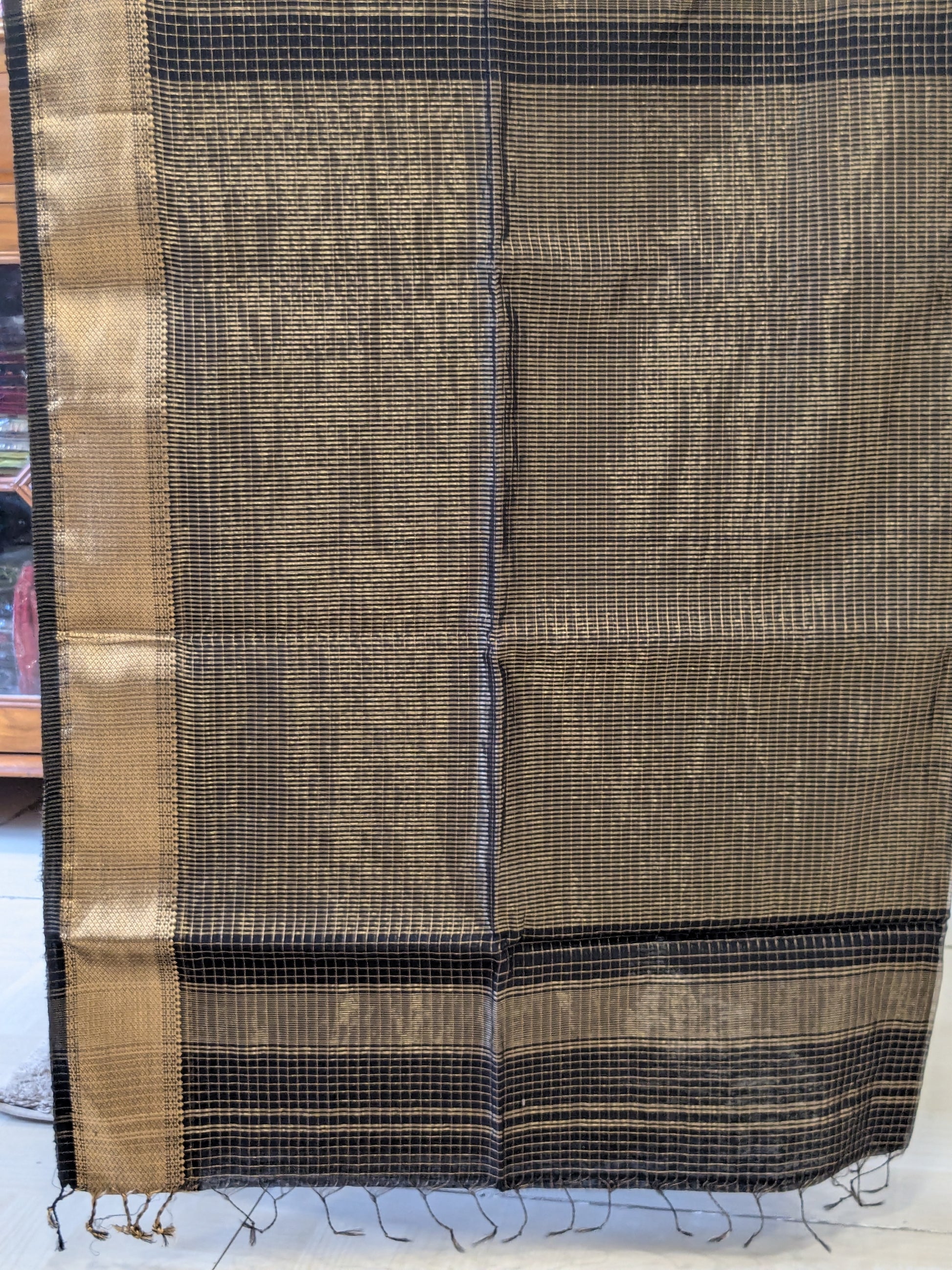 Maheshwari Handloom Black Zari Saree