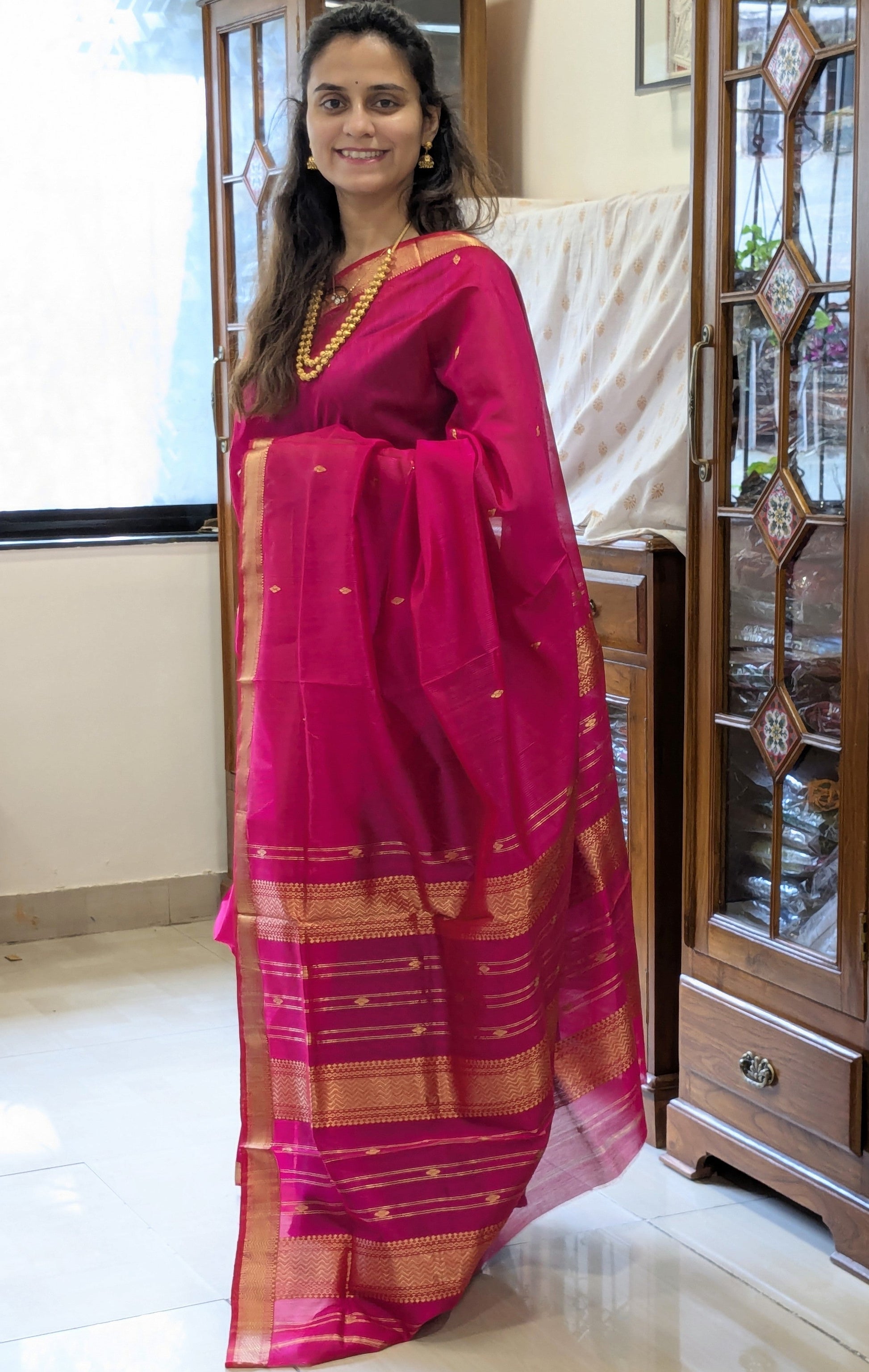 Garbh Reshmi with Butti Hot Pink Maheshwari Handloom Saree