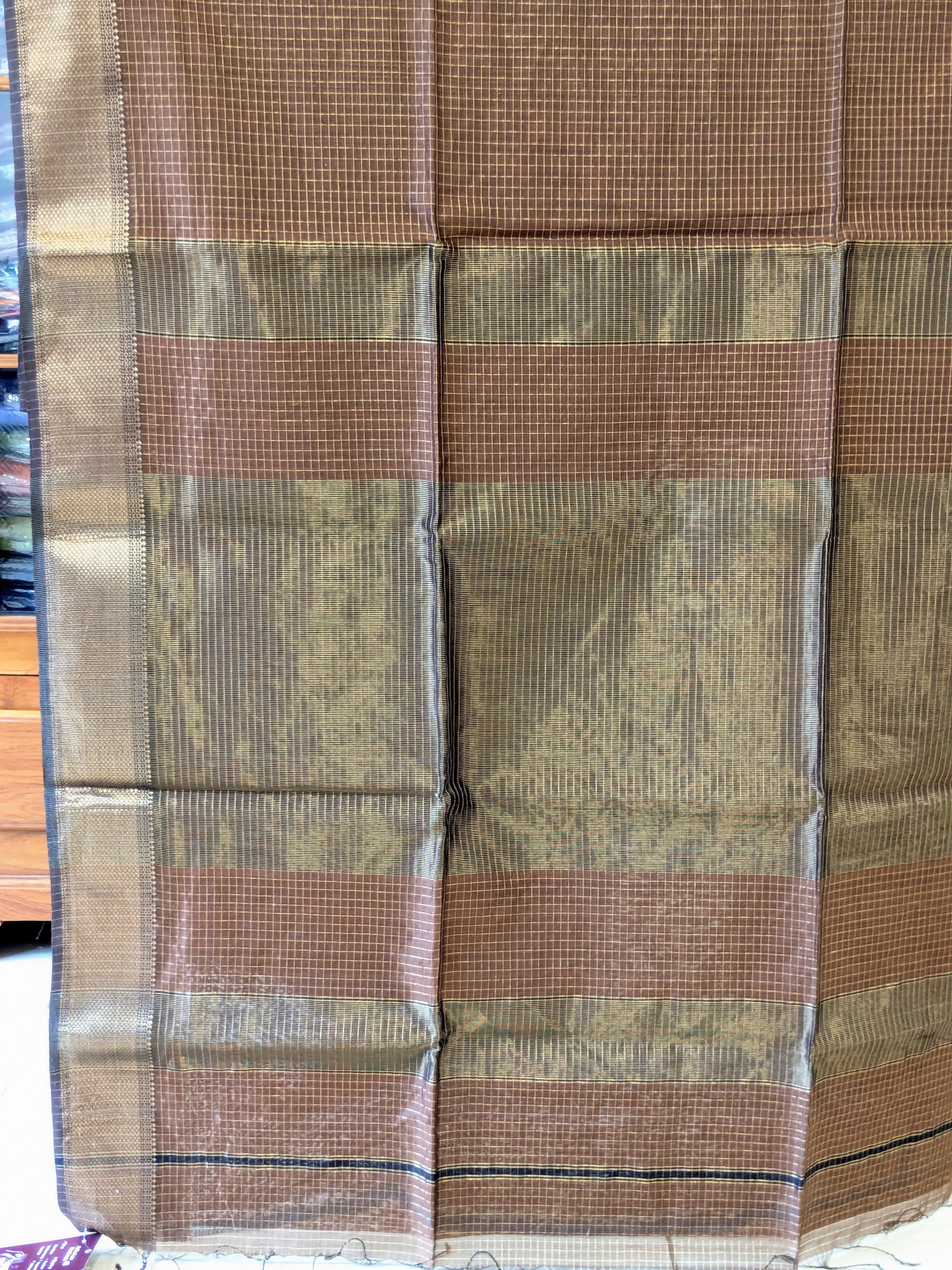 Handloom Brown Maheshwari Zari Checks Saree