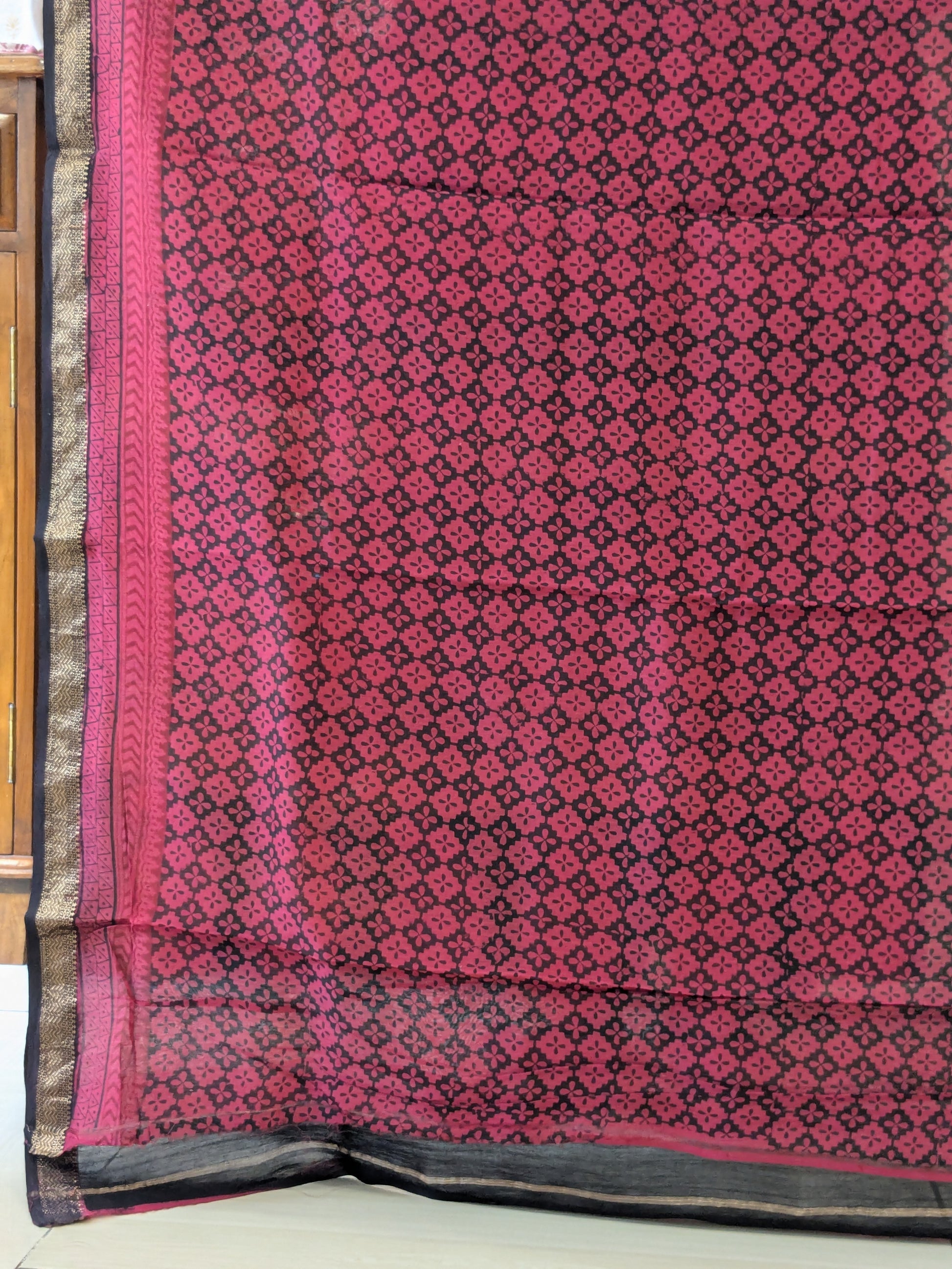 Maheshwari Magenta Handloom Bagh Handblock Print Saree
