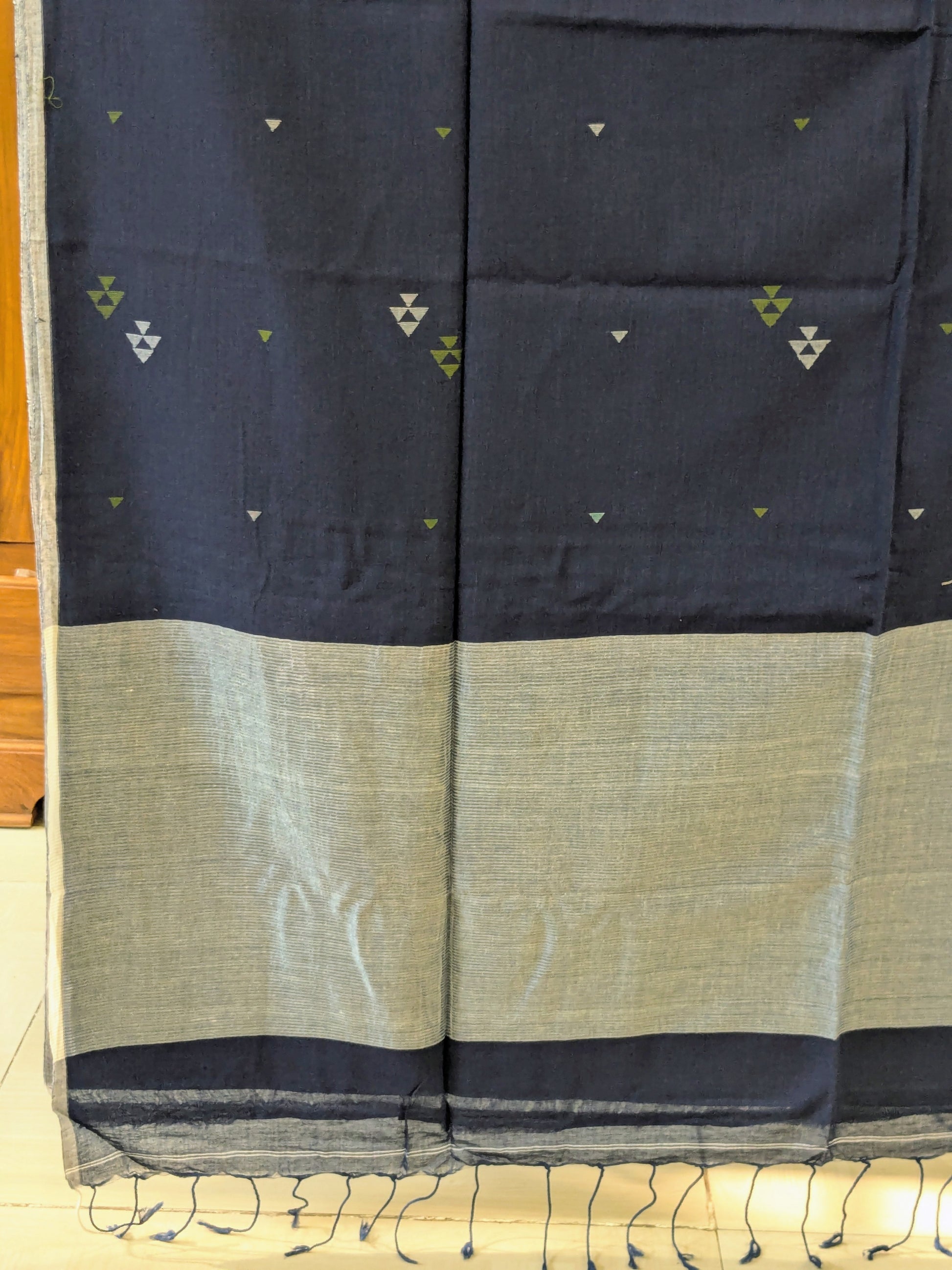Handloom Royal Blue Jamdani Saree with Butti