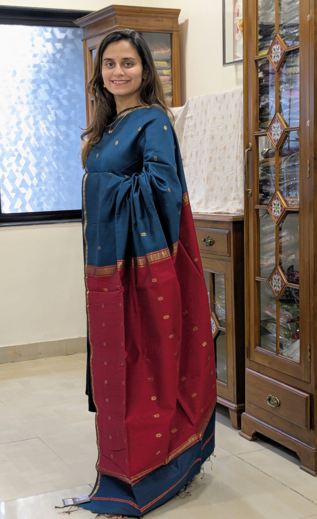 Peacock Blue and Red  Maheshwari Handloom Saree