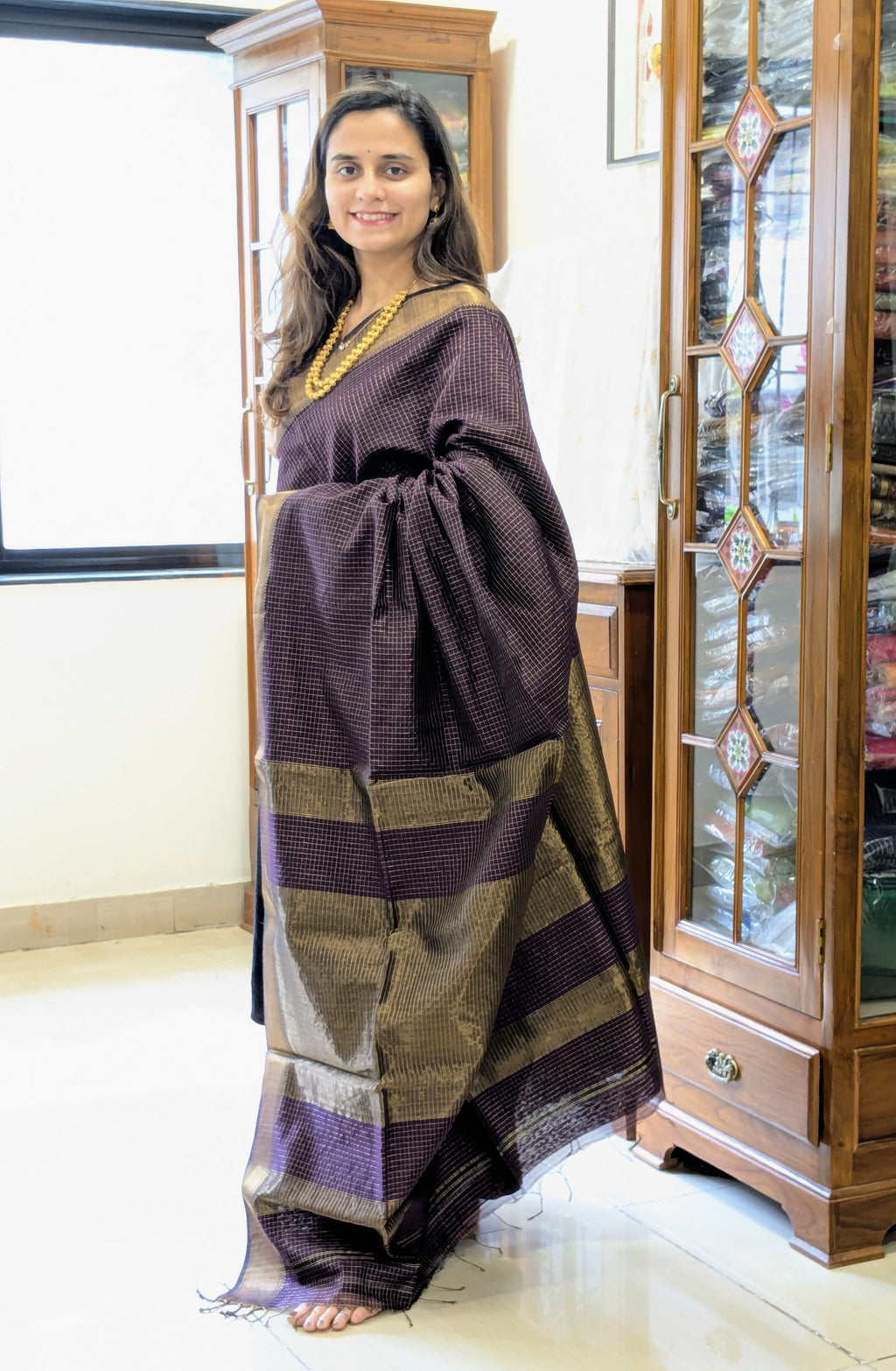 Handloom Deep Purple Maheshwari Zari Checks Saree