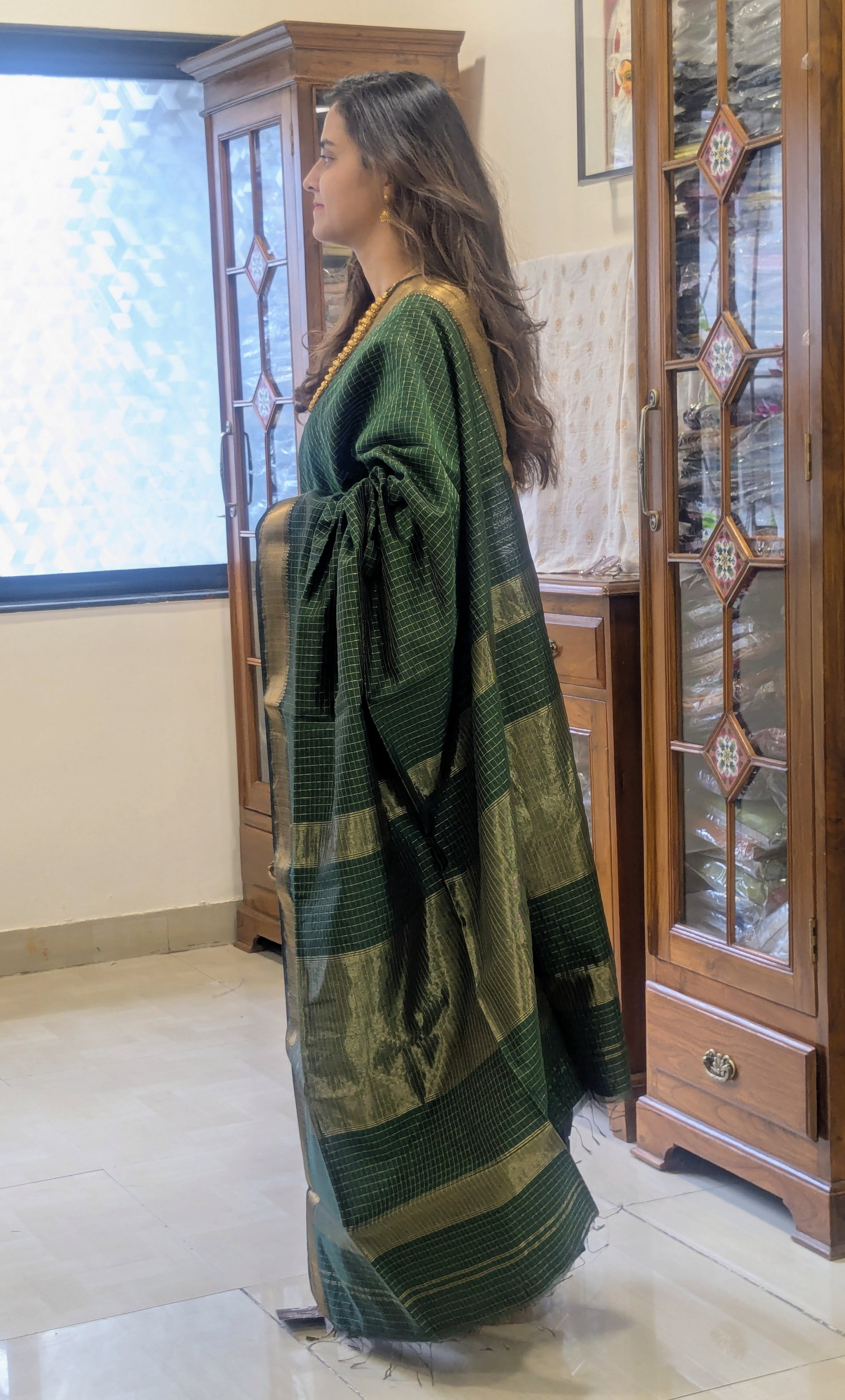 Handloom Dark Green Maheshwari Zari Checks Saree
