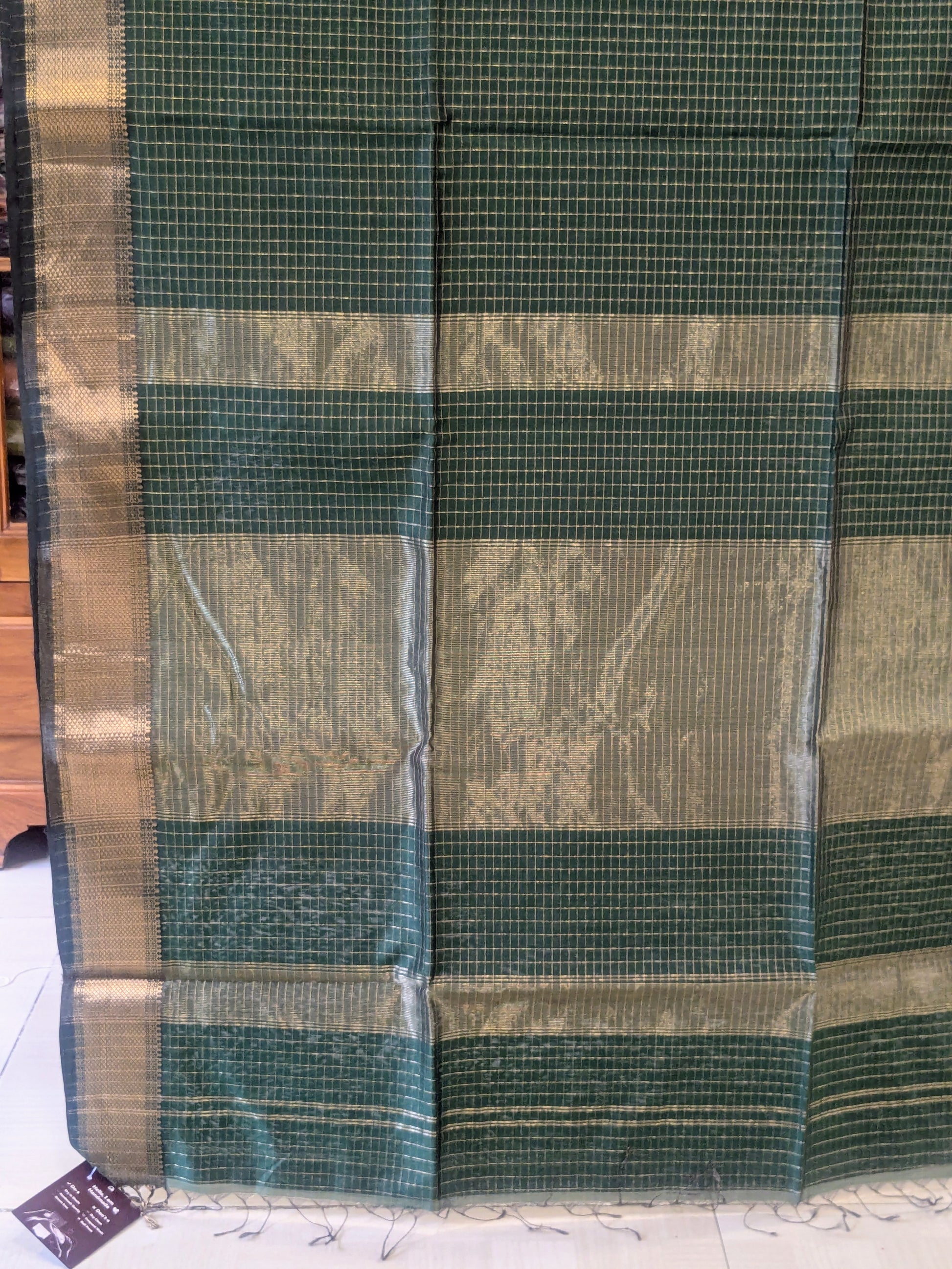Handloom Dark Green Maheshwari Zari Checks Saree