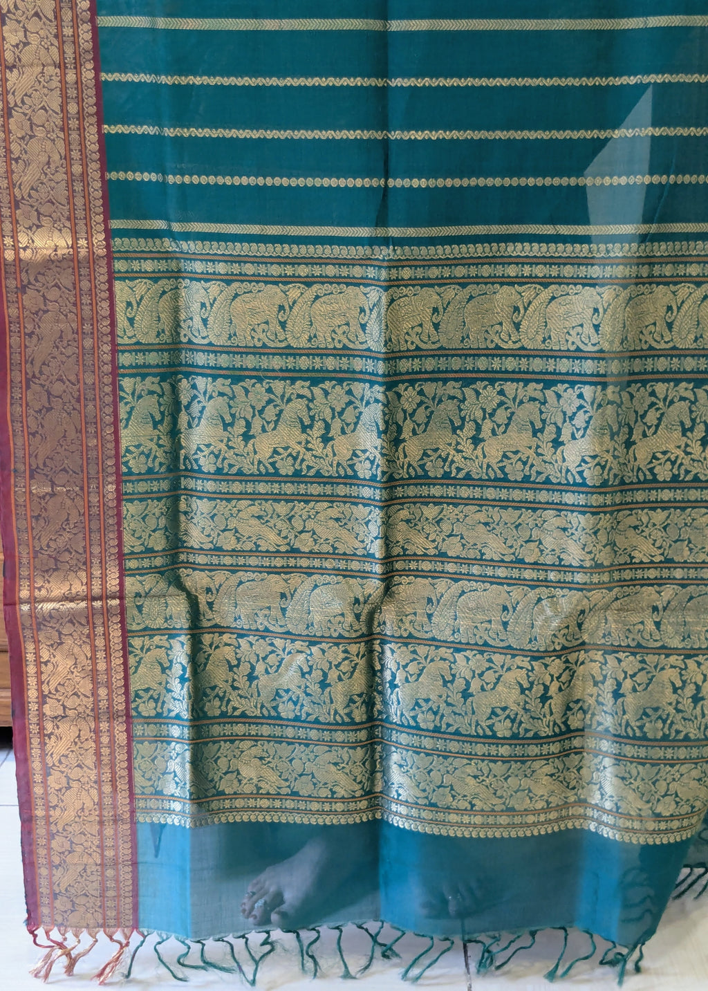 dark green kanjivaram saree
