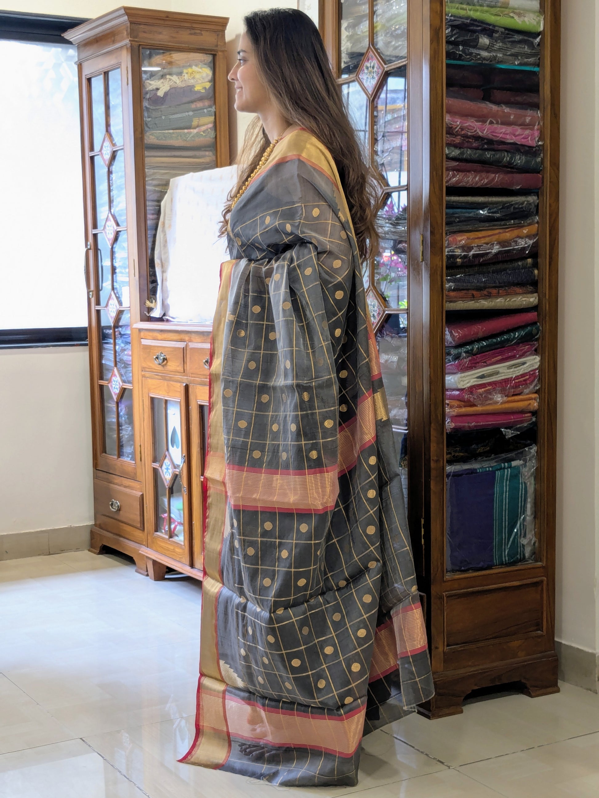 Handloom Grey Chanderi Silk Saree with Checks