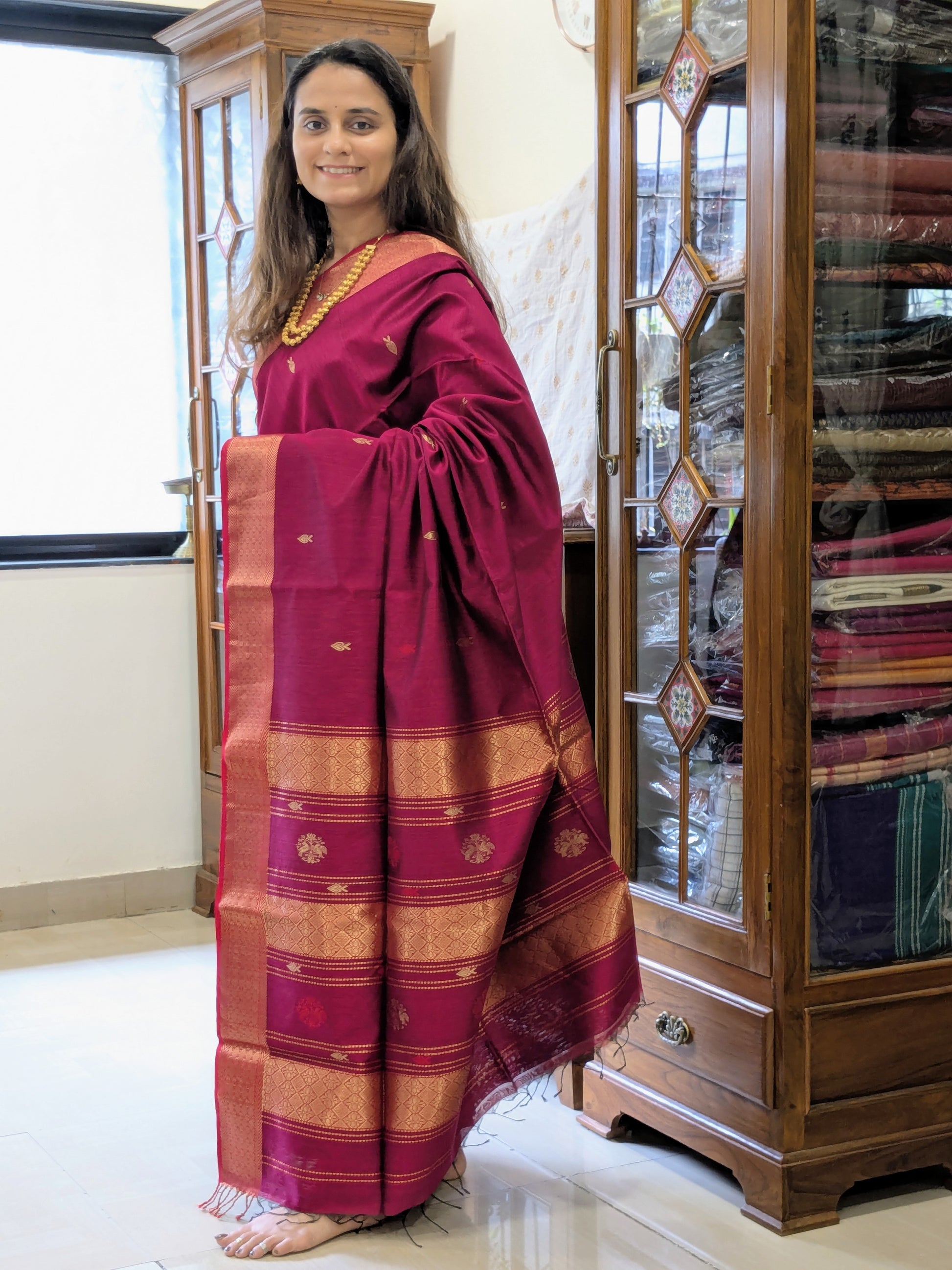 Silk Cotton Maheshwari Magenta Handloom Saree