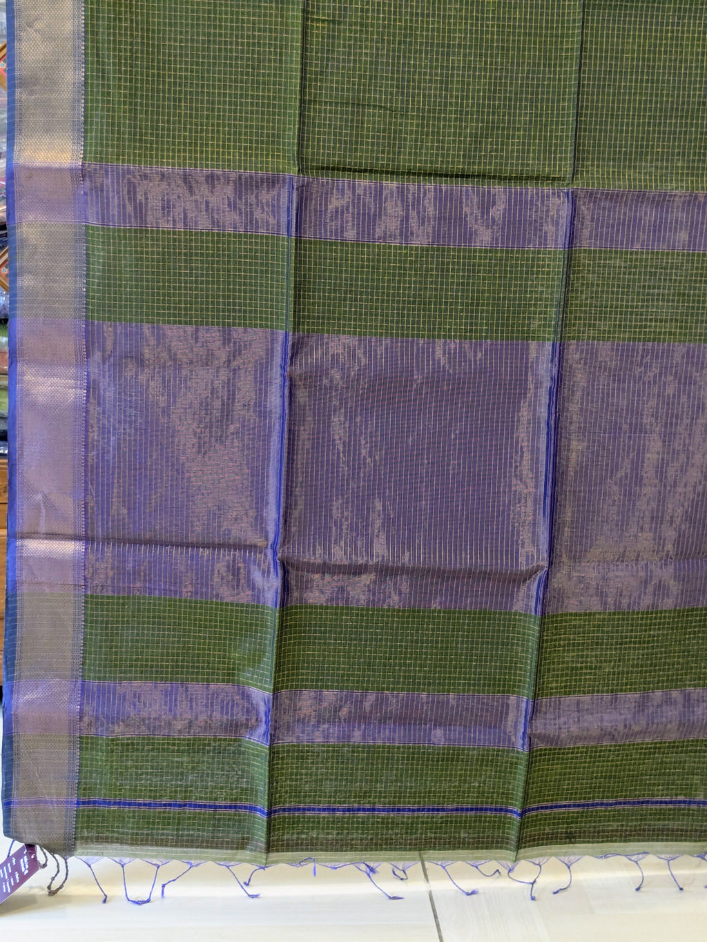 Handloom Green & Blue Maheshwari Zari Checks Saree