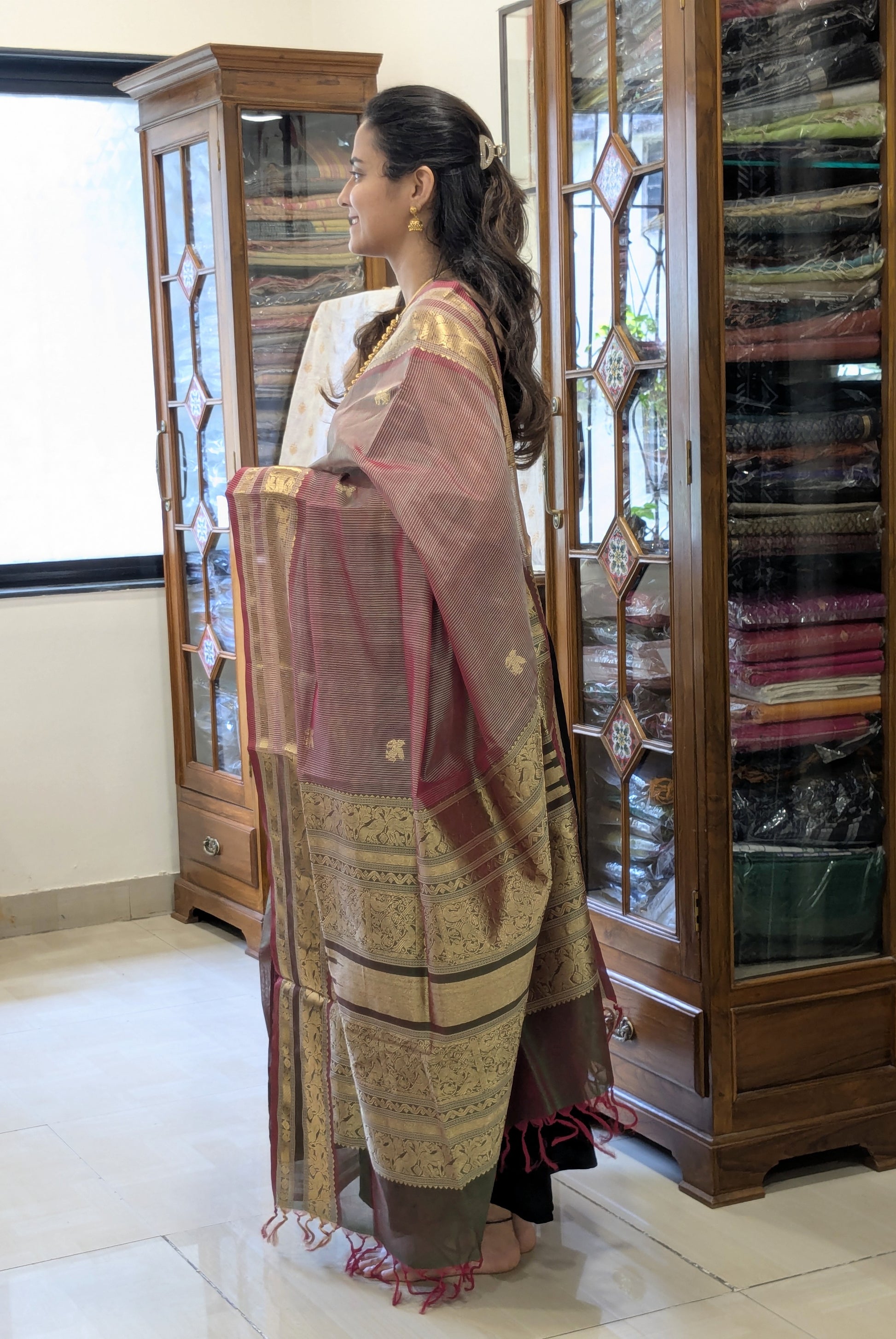 green and red combination saree
