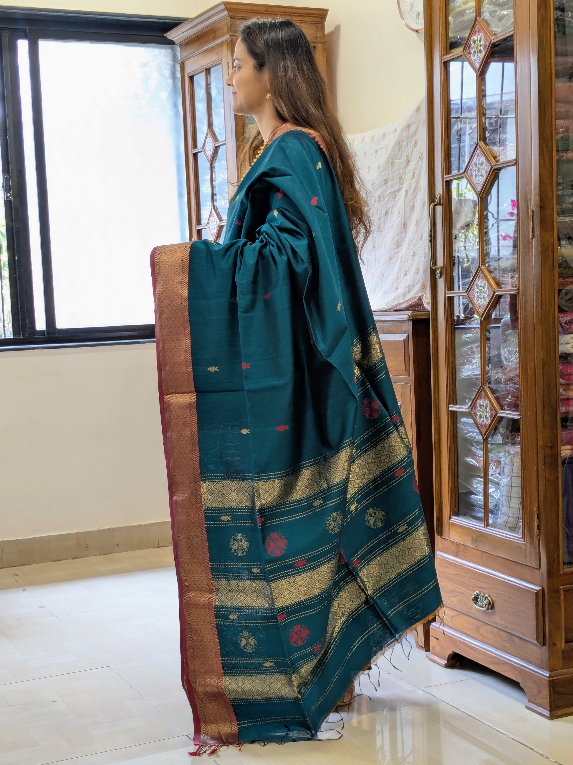 Silk Cotton Handloom Green Maheshwari Saree