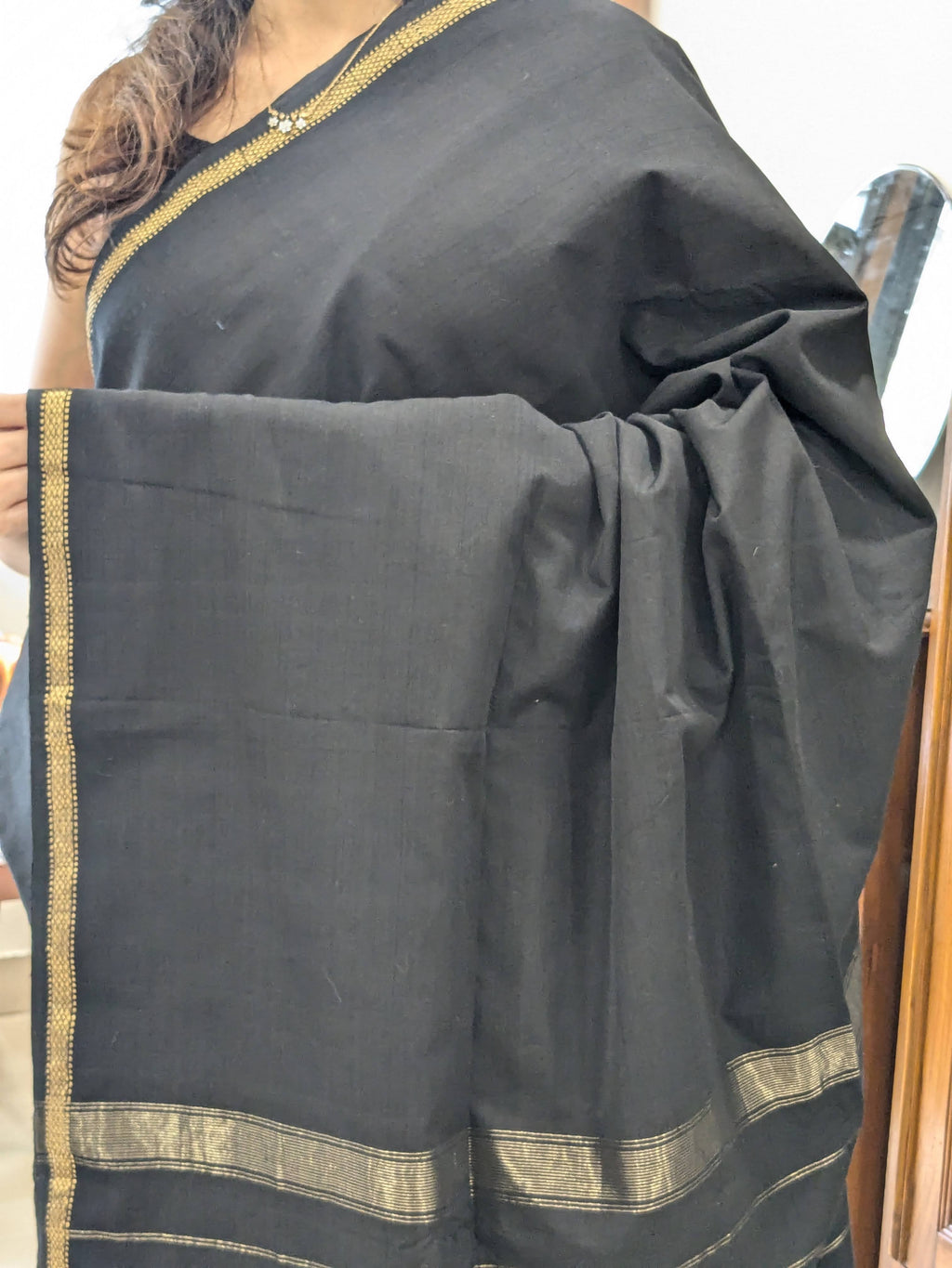 Handloom Maheshwari Black Pure Cotton Saree