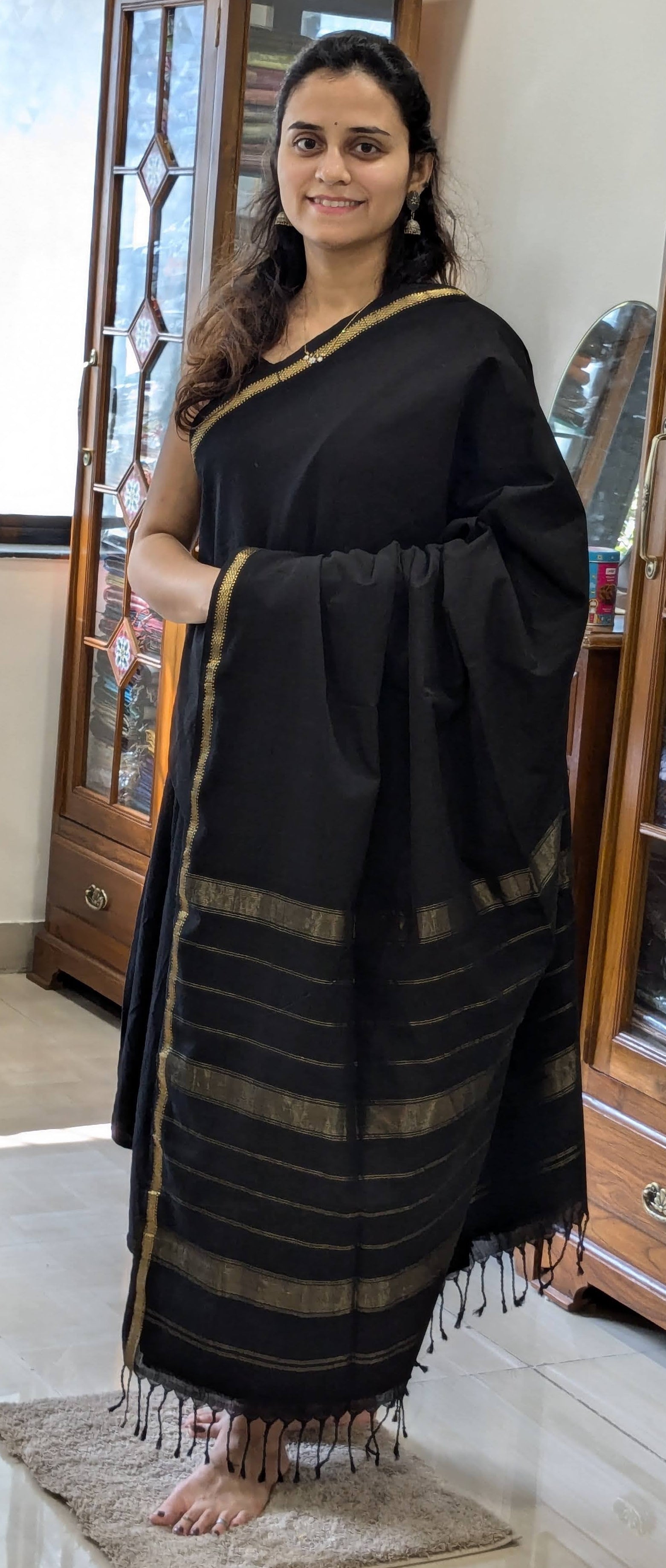 Handloom Maheshwari Black Pure Cotton Saree