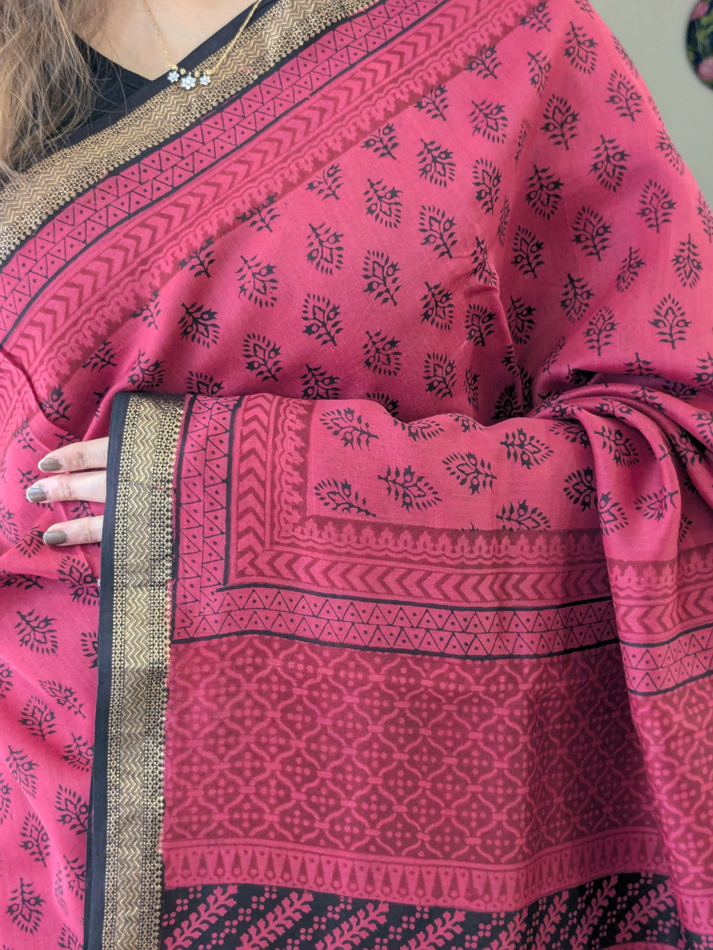 Maheshwari Magenta Handloom Bagh Handblock Print Saree